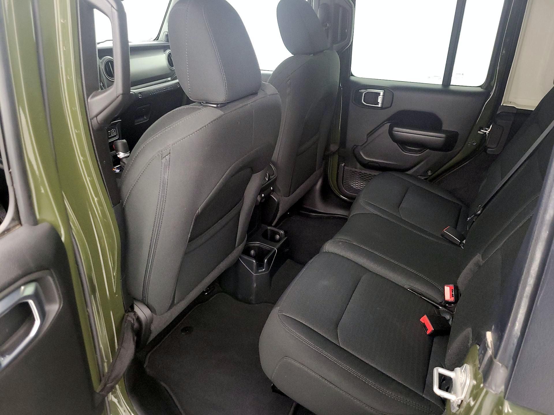 Thumbnail: 2021 Jeep Wrangler - 19