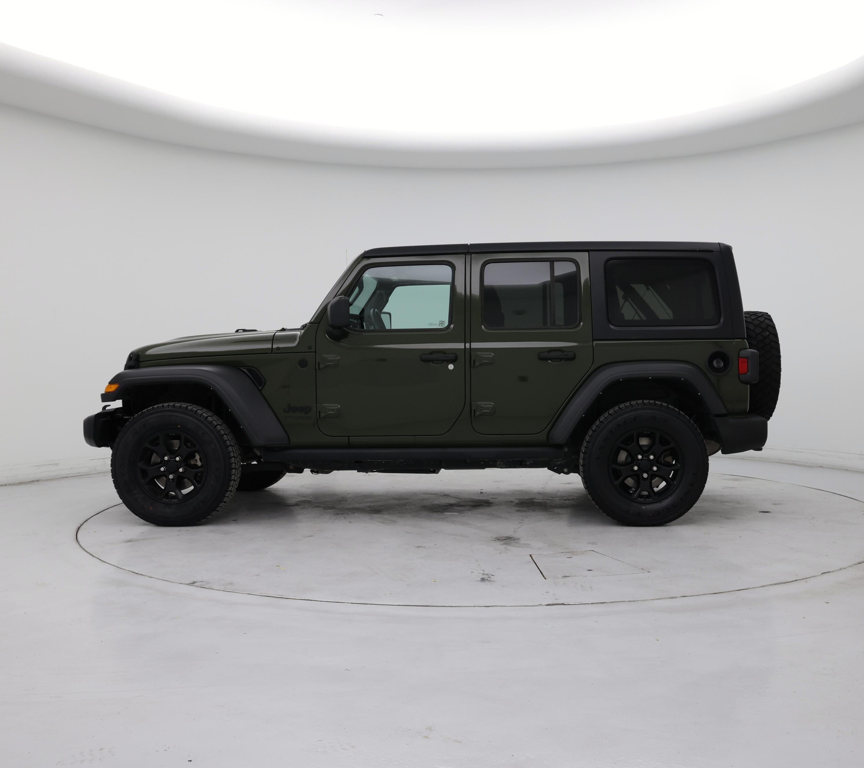 Thumbnail: 2021 Jeep Wrangler - 3