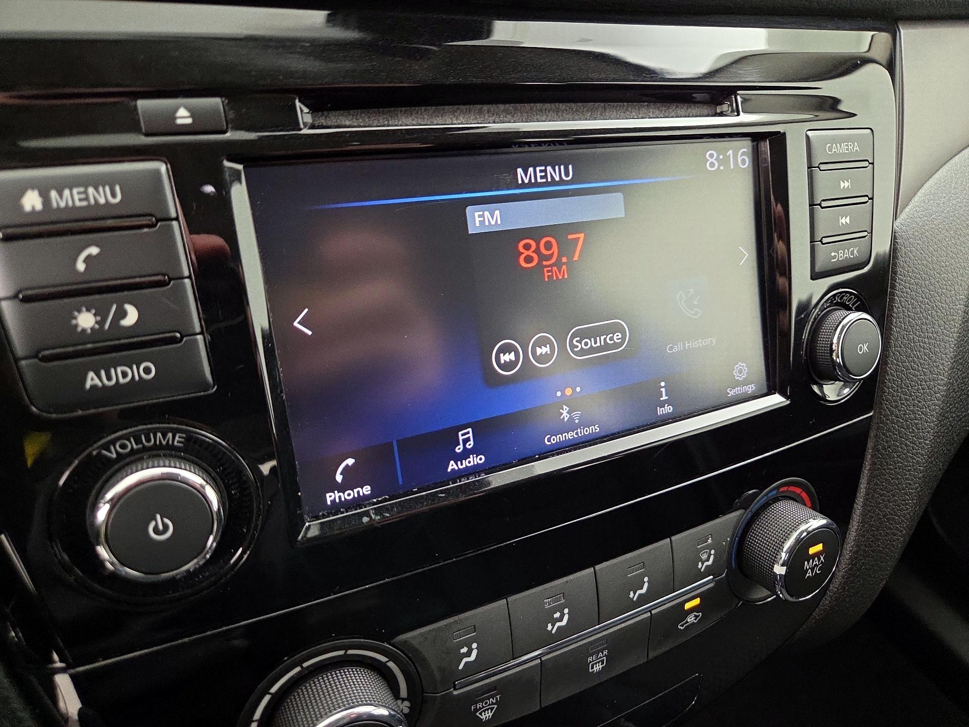 Thumbnail: 2020 Nissan Rogue Sport - 15