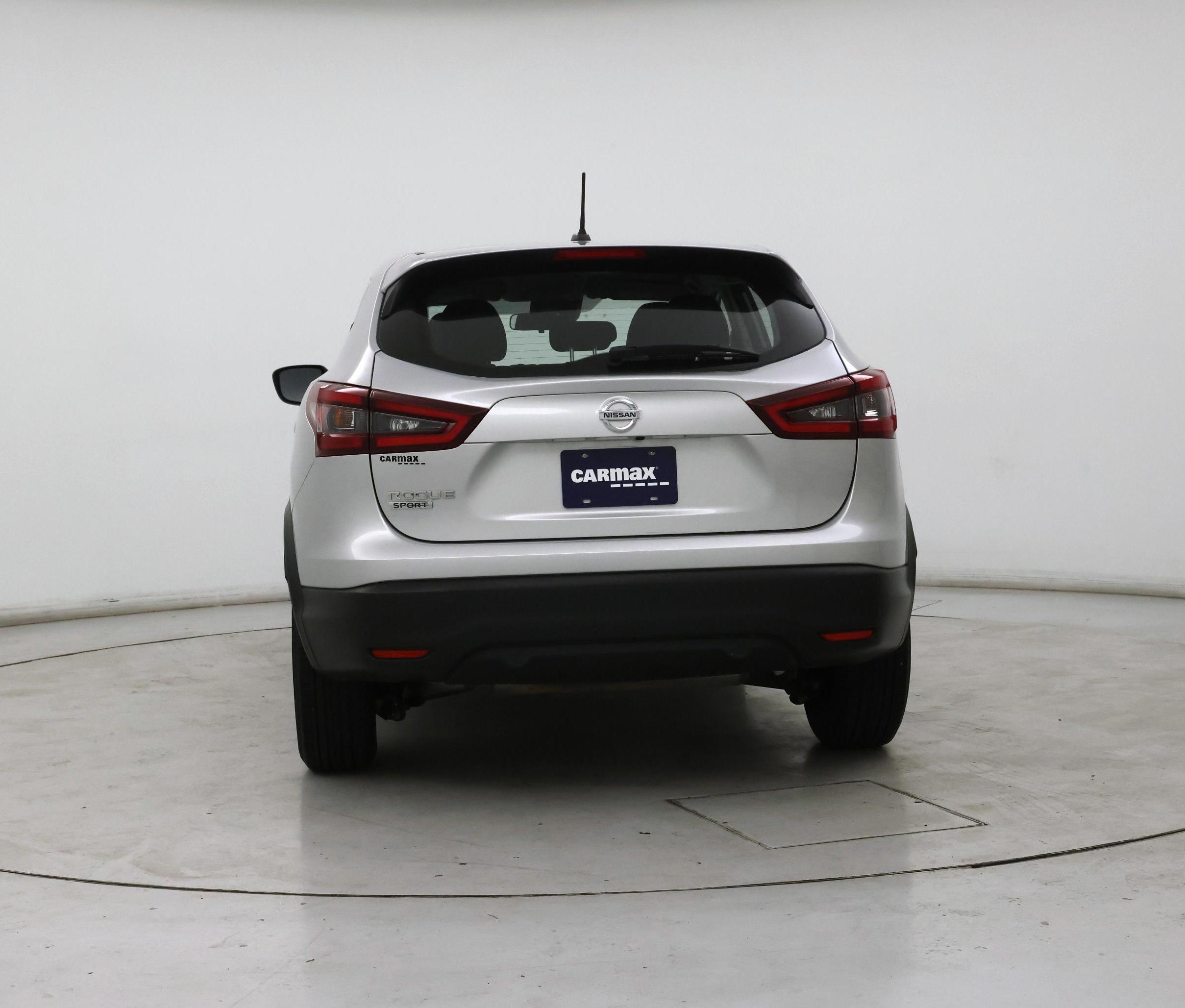 Thumbnail: 2020 Nissan Rogue Sport - 6