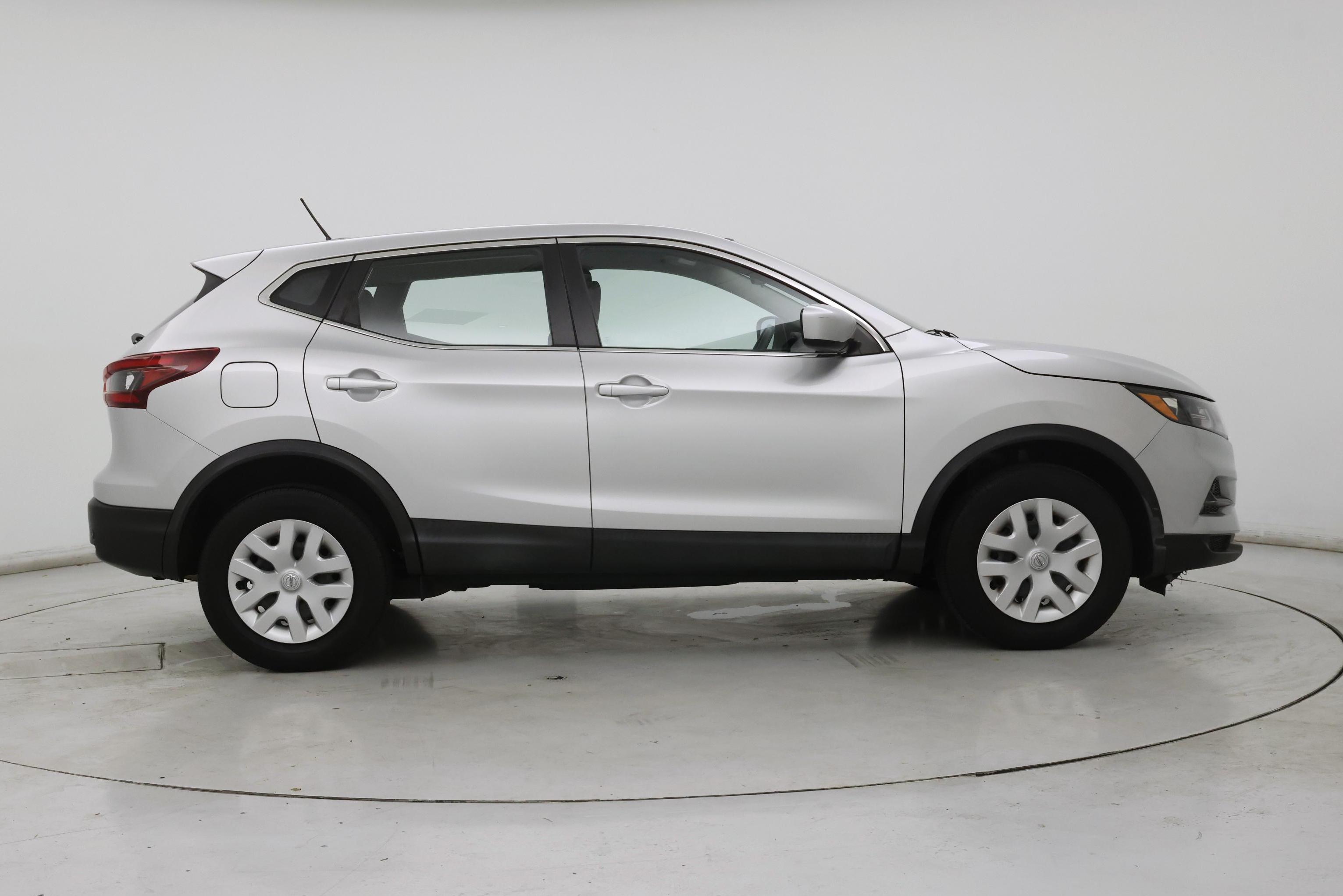 Thumbnail: 2020 Nissan Rogue Sport - 7