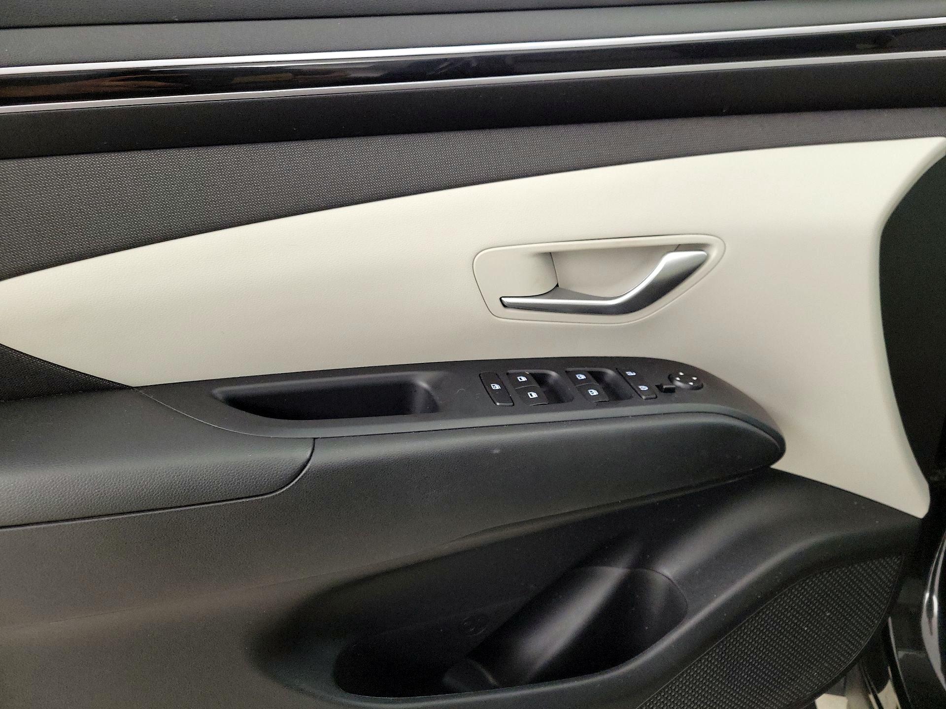 Thumbnail: 2023 Hyundai Tucson - 12