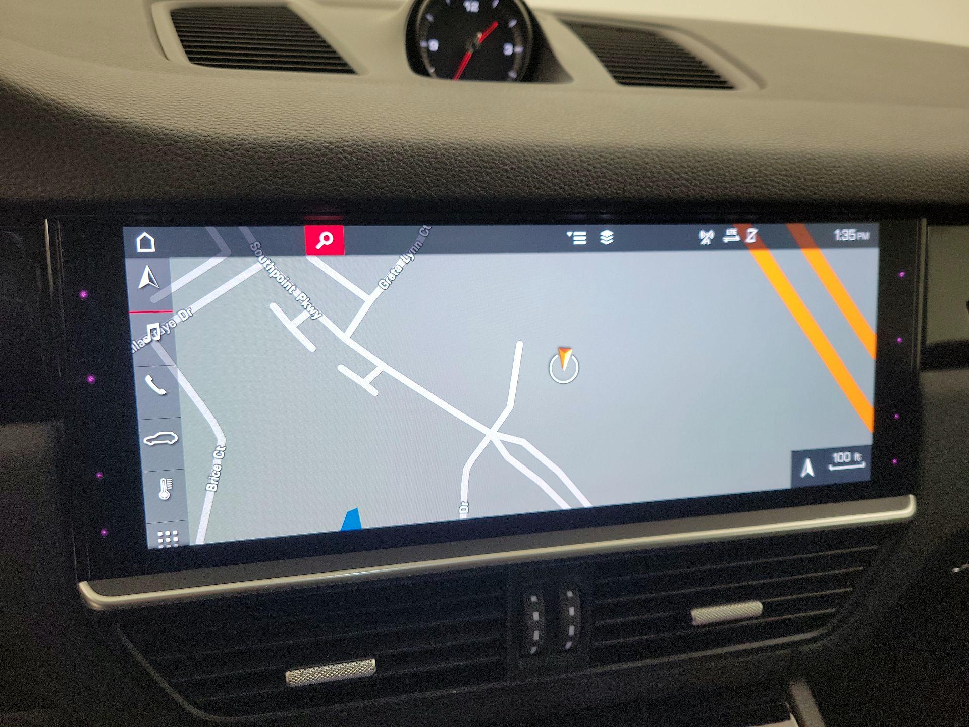 Thumbnail: 2019 Porsche Cayenne - 14