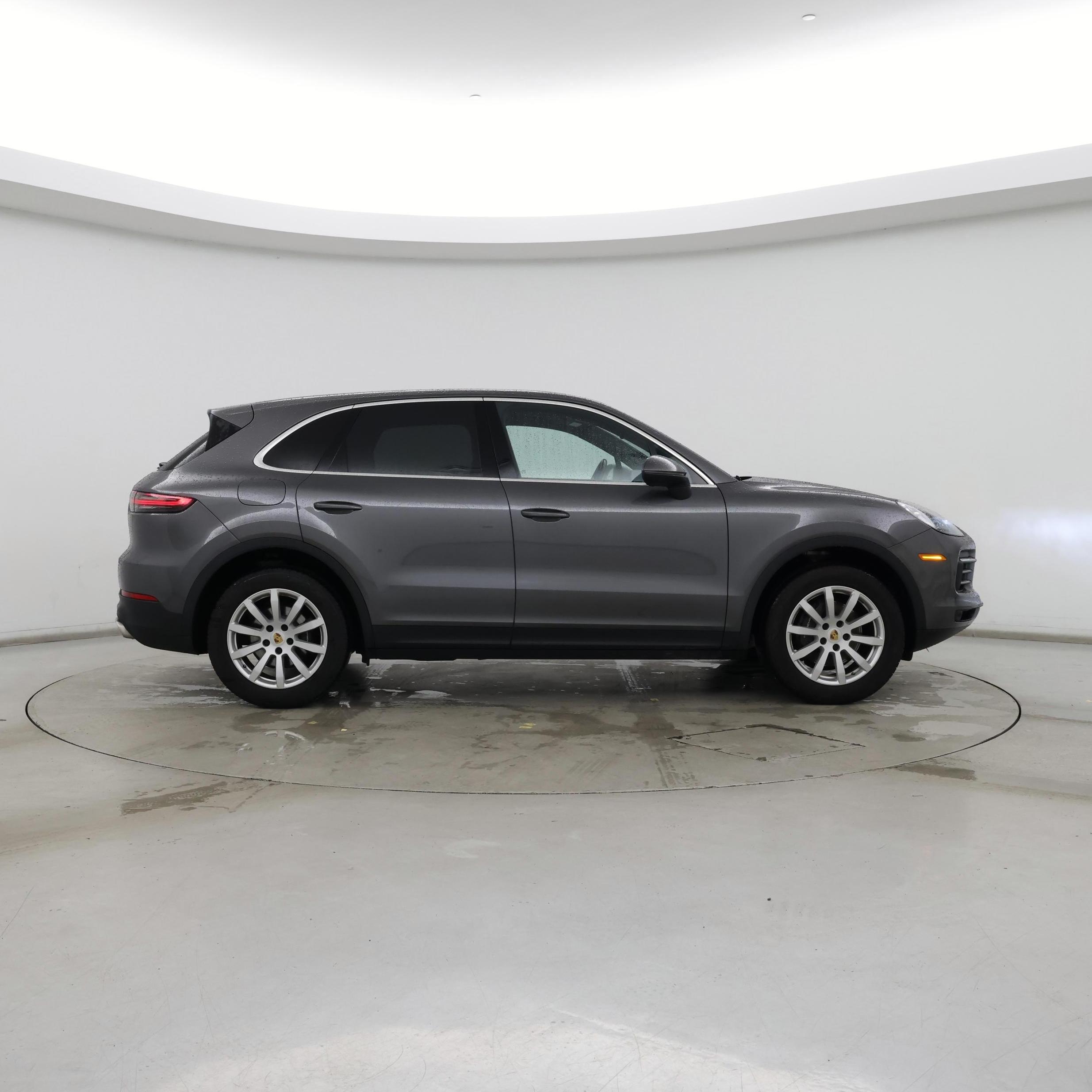 Thumbnail: 2019 Porsche Cayenne - 7