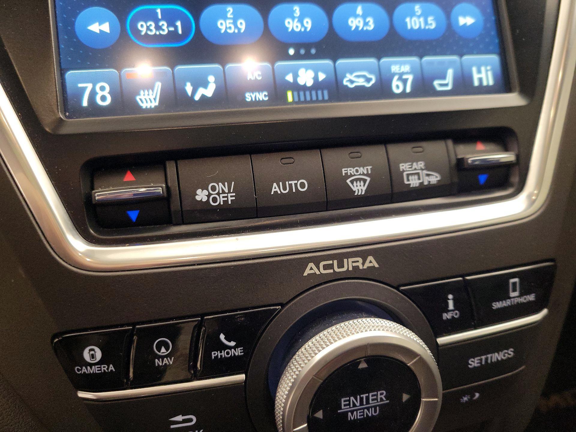 Thumbnail: 2020 Acura MDX - 17