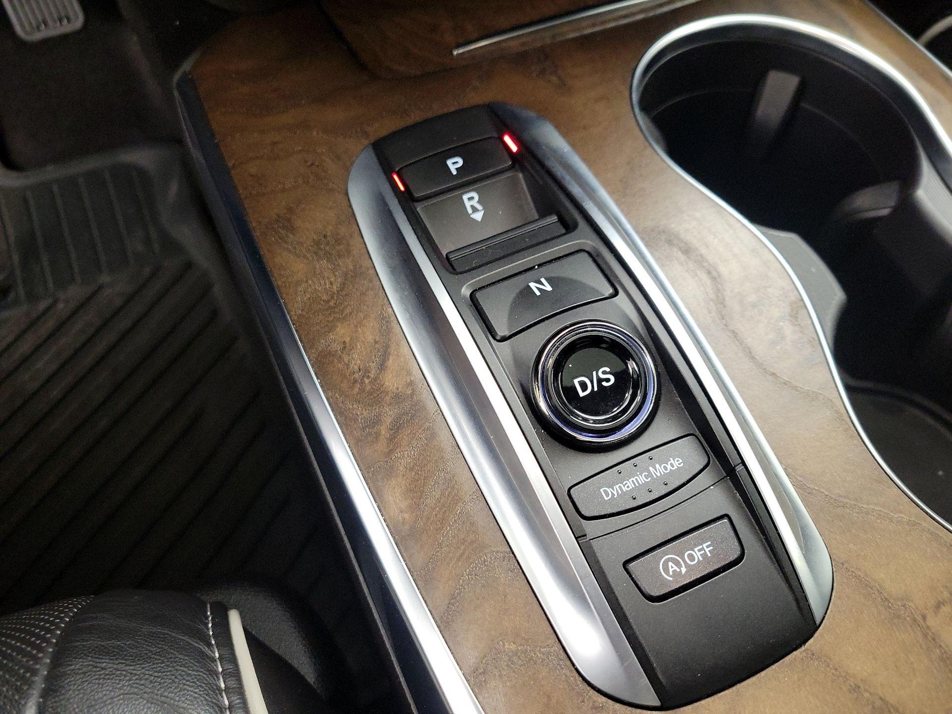 Thumbnail: 2020 Acura MDX - 18