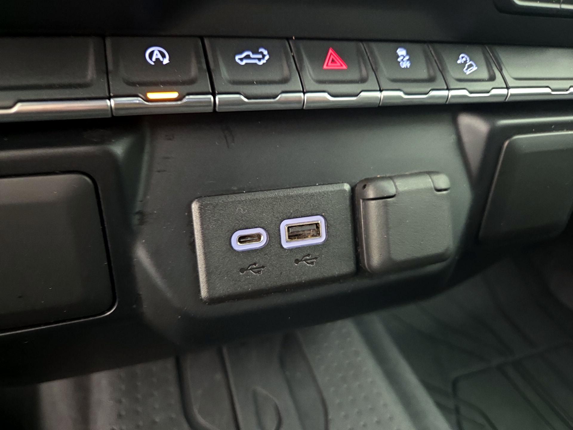 Thumbnail: 2019 Chevrolet Silverado 1500 - 18