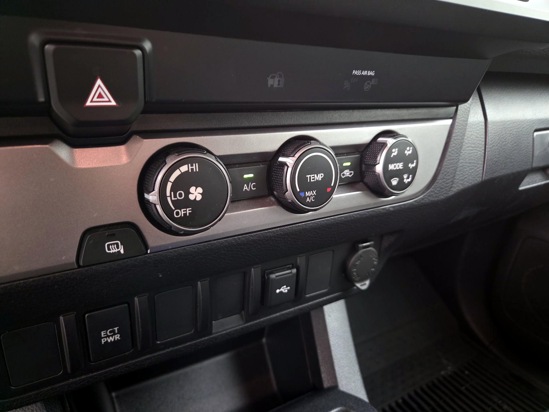 Thumbnail: 2023 Toyota Tacoma - 16