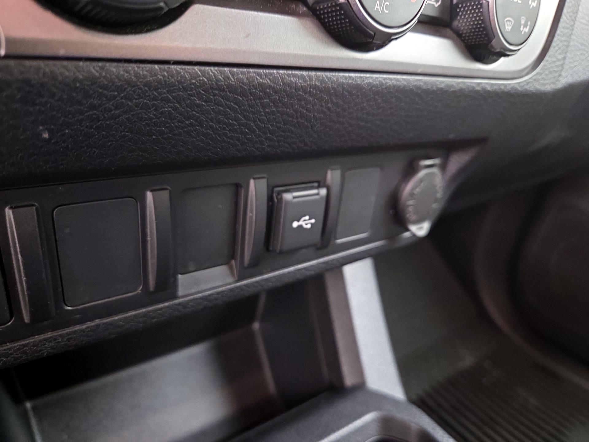 Thumbnail: 2023 Toyota Tacoma - 18