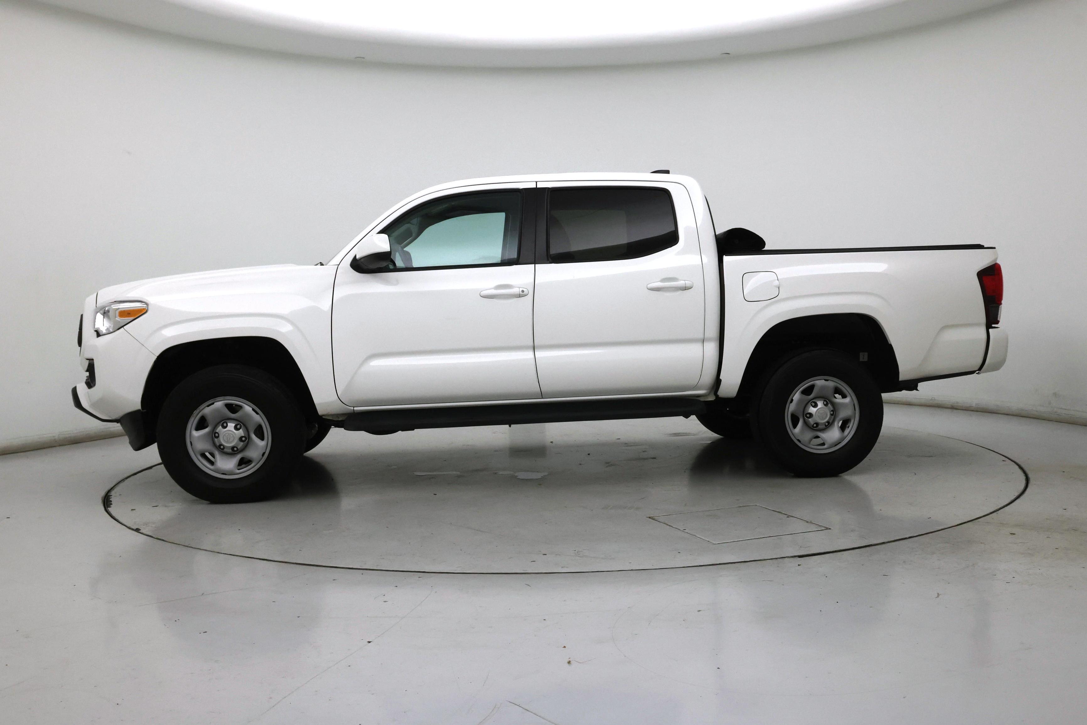 Thumbnail: 2023 Toyota Tacoma - 3