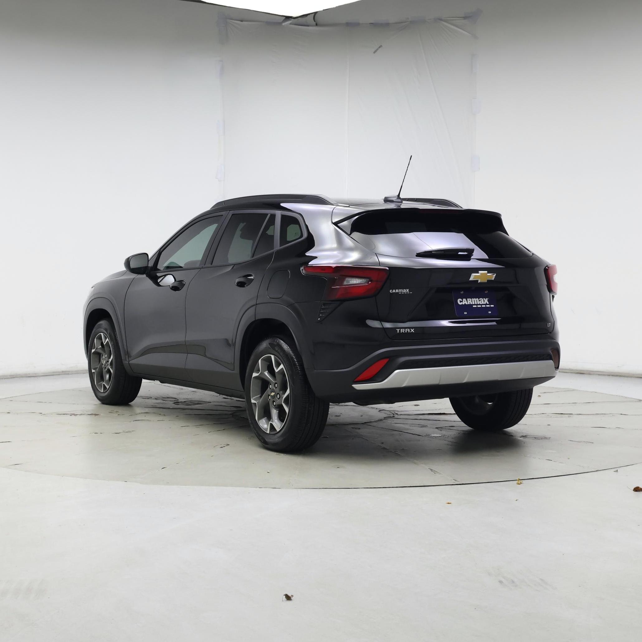 Thumbnail: 2025 Chevrolet Trax - 2