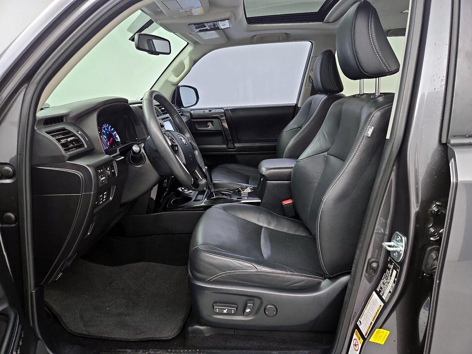 Thumbnail: 2019 Toyota 4Runner - 11