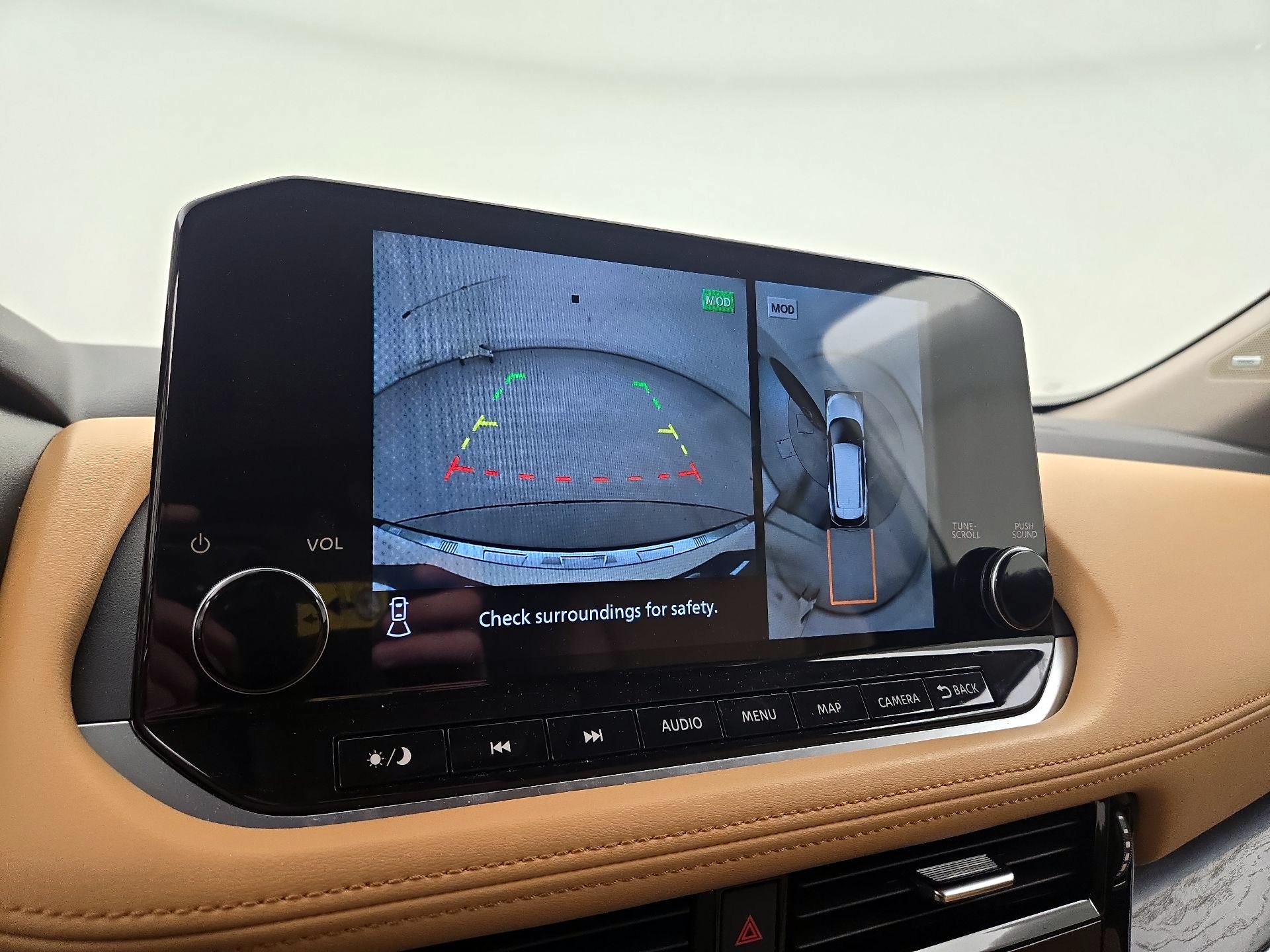 Thumbnail: 2023 Nissan Rogue - 15