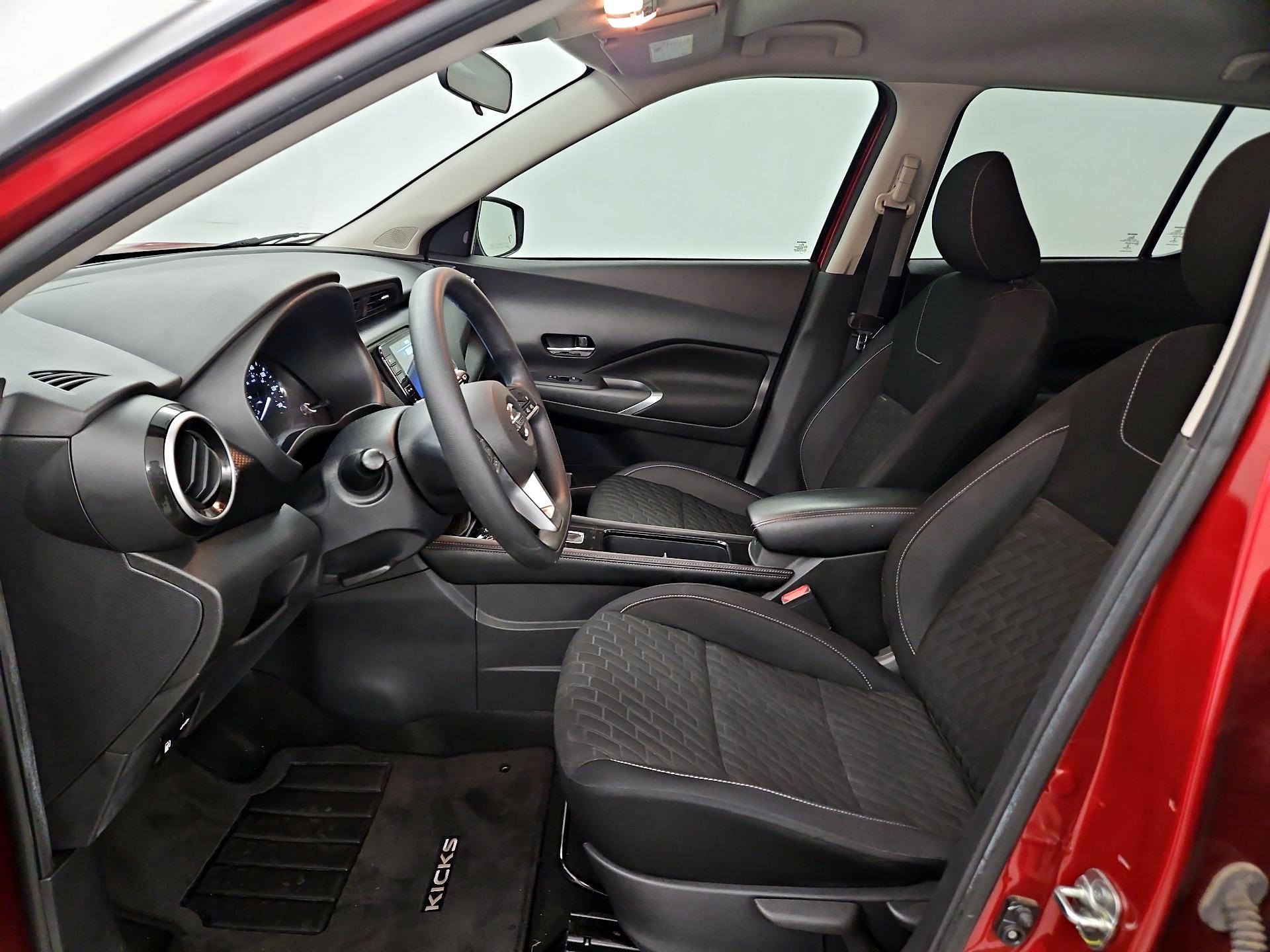 Thumbnail: 2021 Nissan Kicks - 11