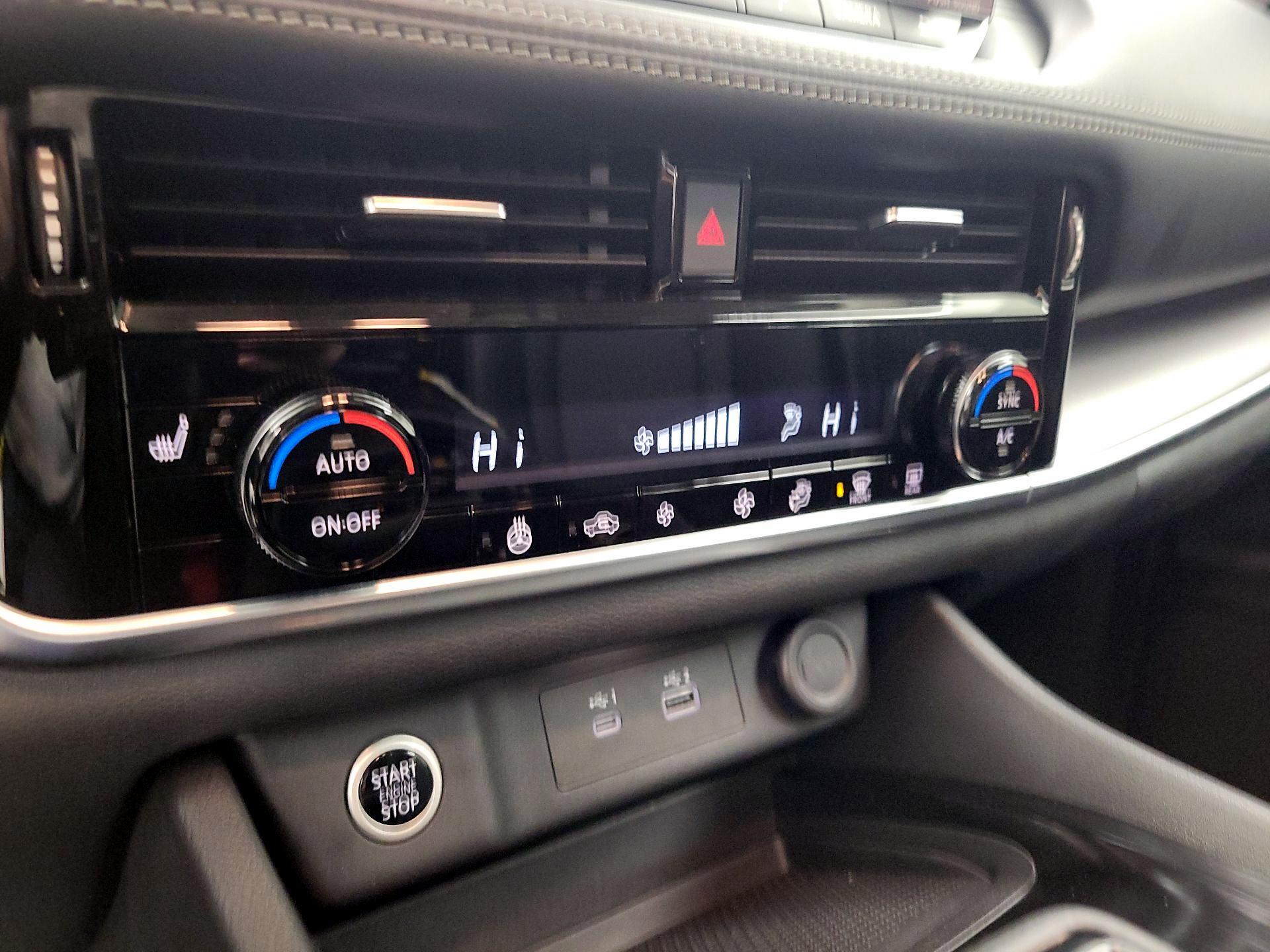 Thumbnail: 2022 Nissan Rogue - 16