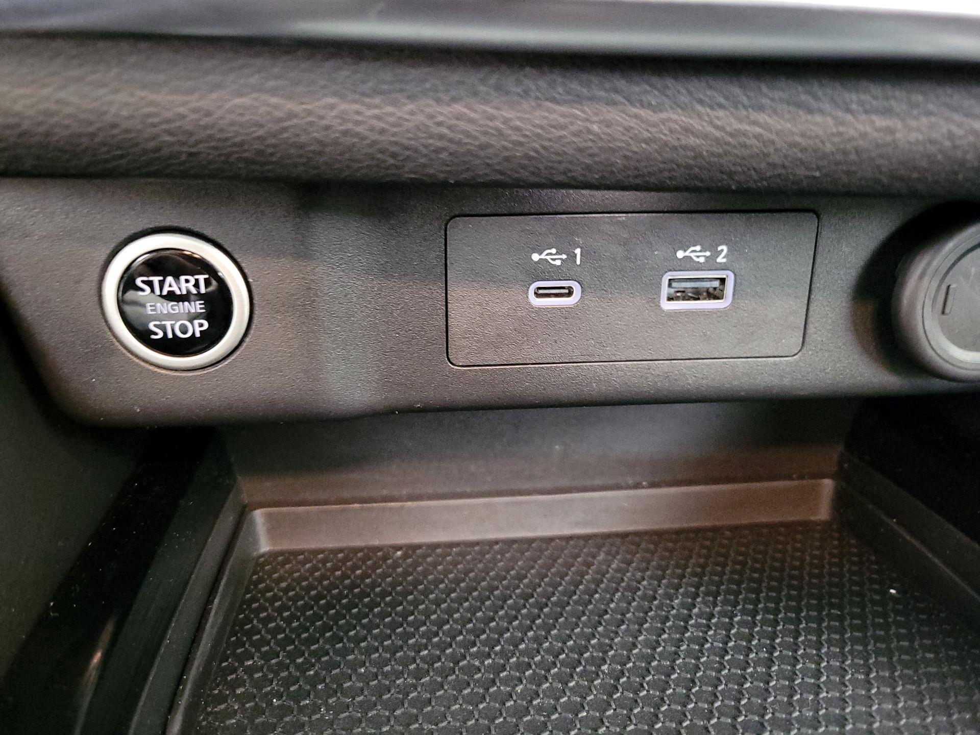 Thumbnail: 2022 Nissan Rogue - 18