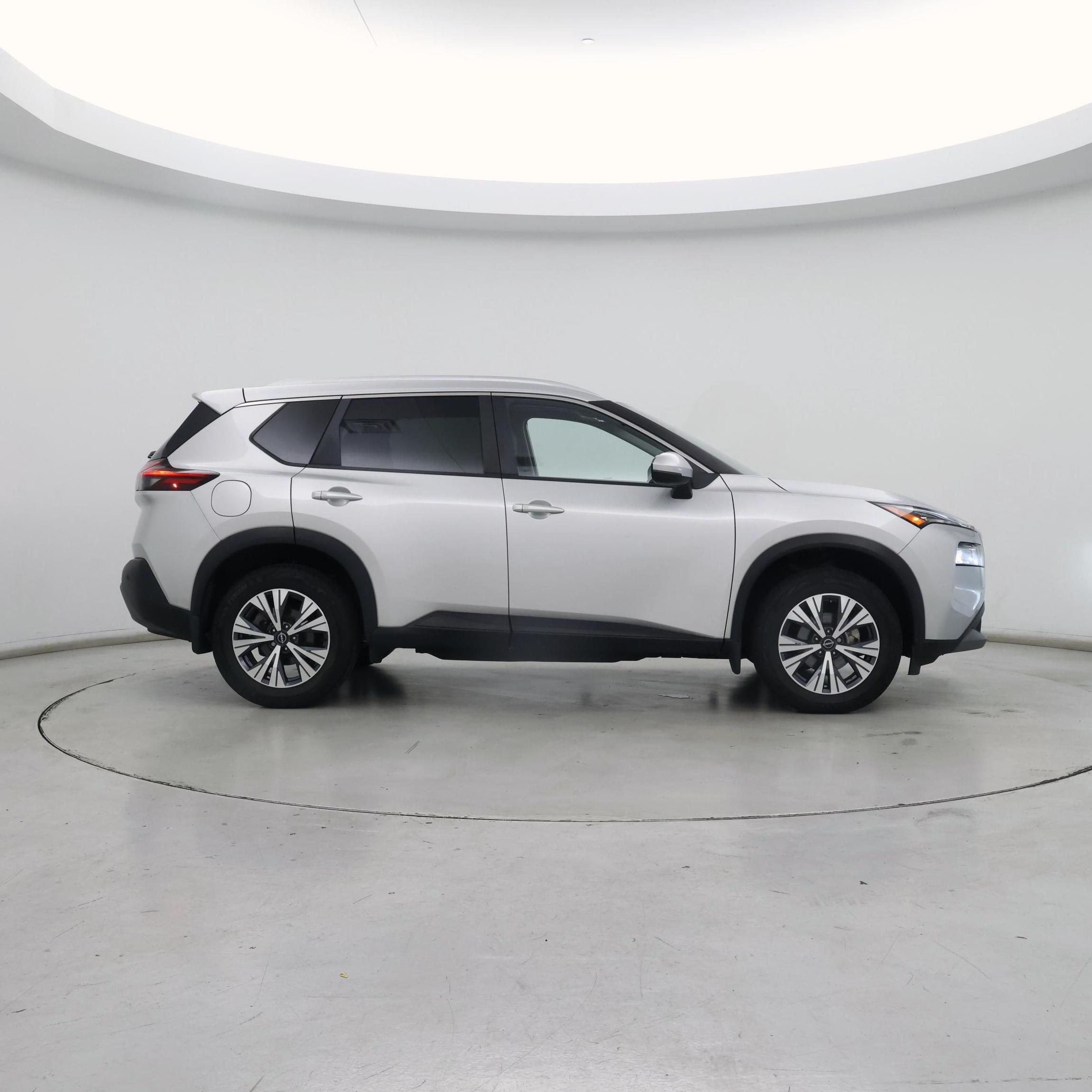 Thumbnail: 2022 Nissan Rogue - 7