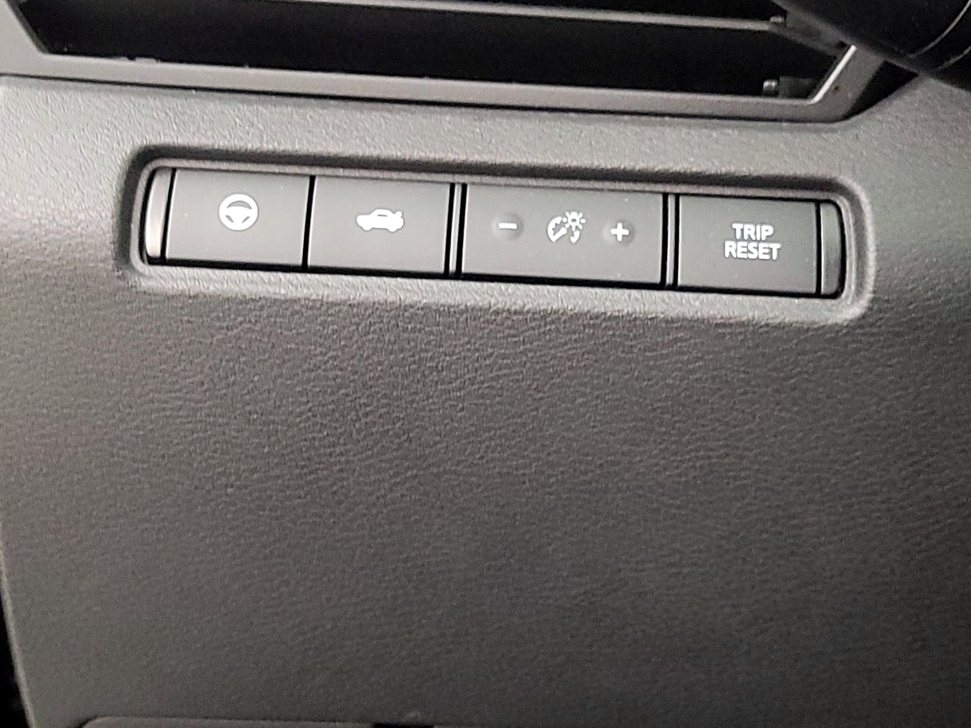 Thumbnail: 2022 Nissan Altima - 13