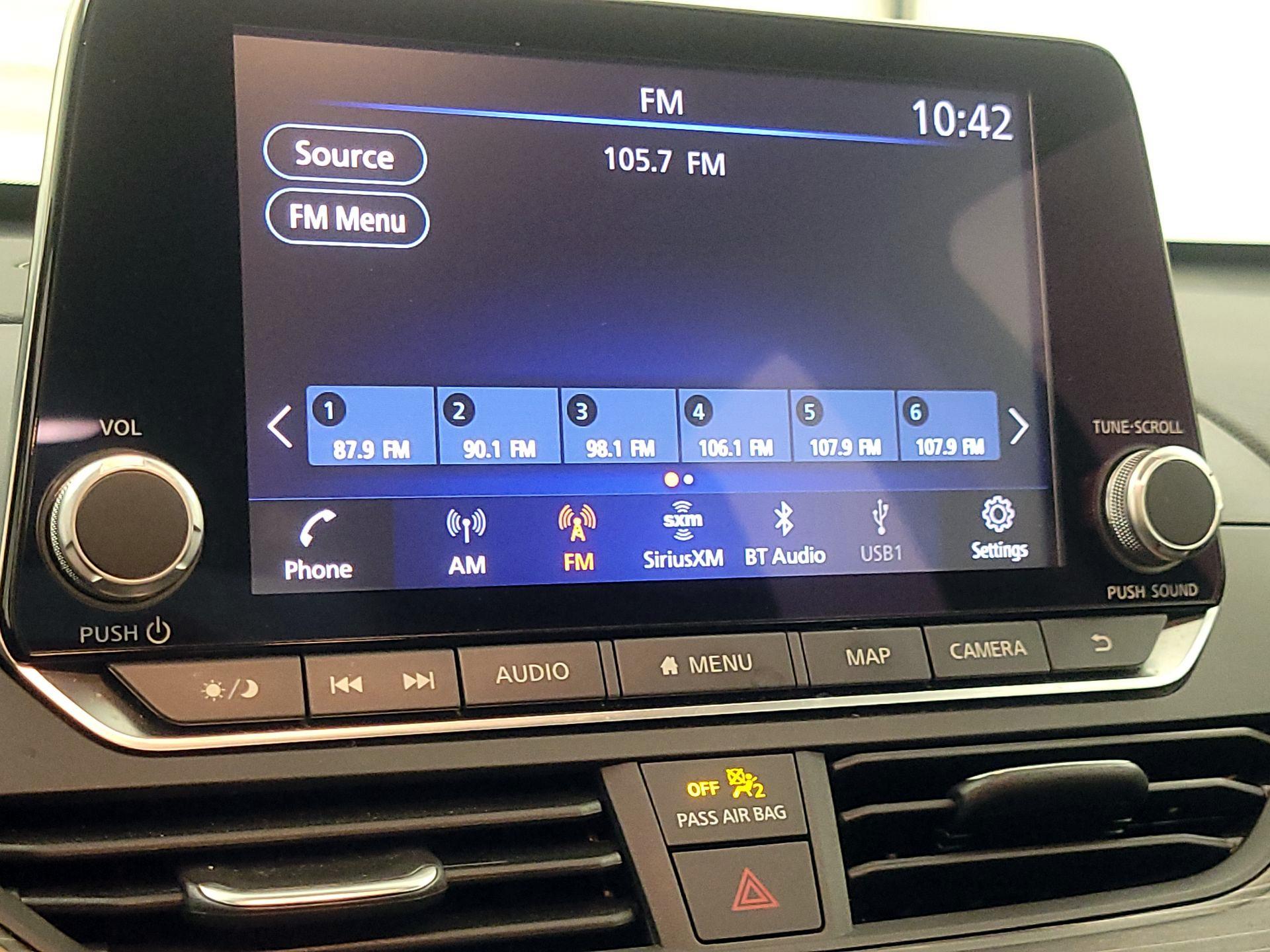 Thumbnail: 2022 Nissan Altima - 15