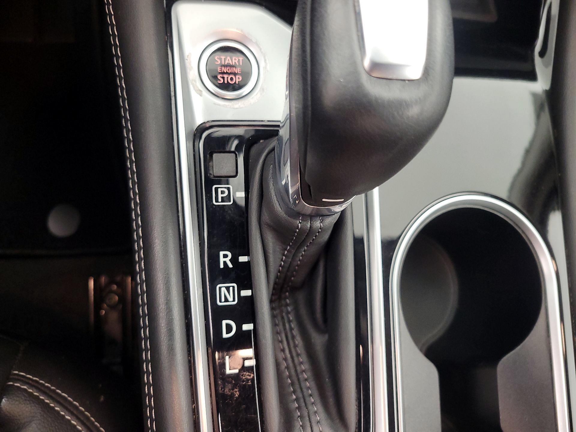 Thumbnail: 2022 Nissan Altima - 17