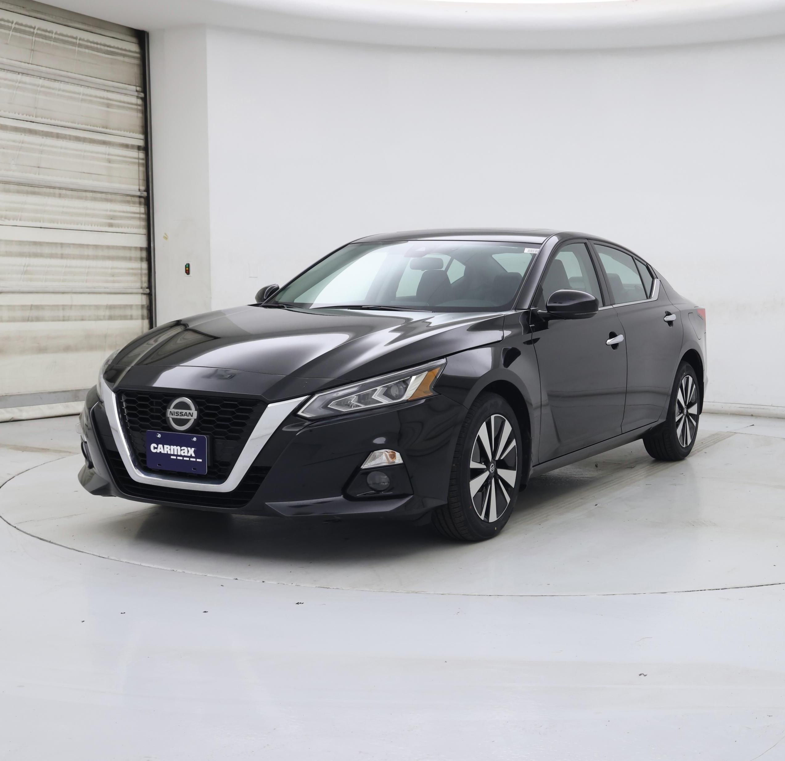 Thumbnail: 2022 Nissan Altima - 4