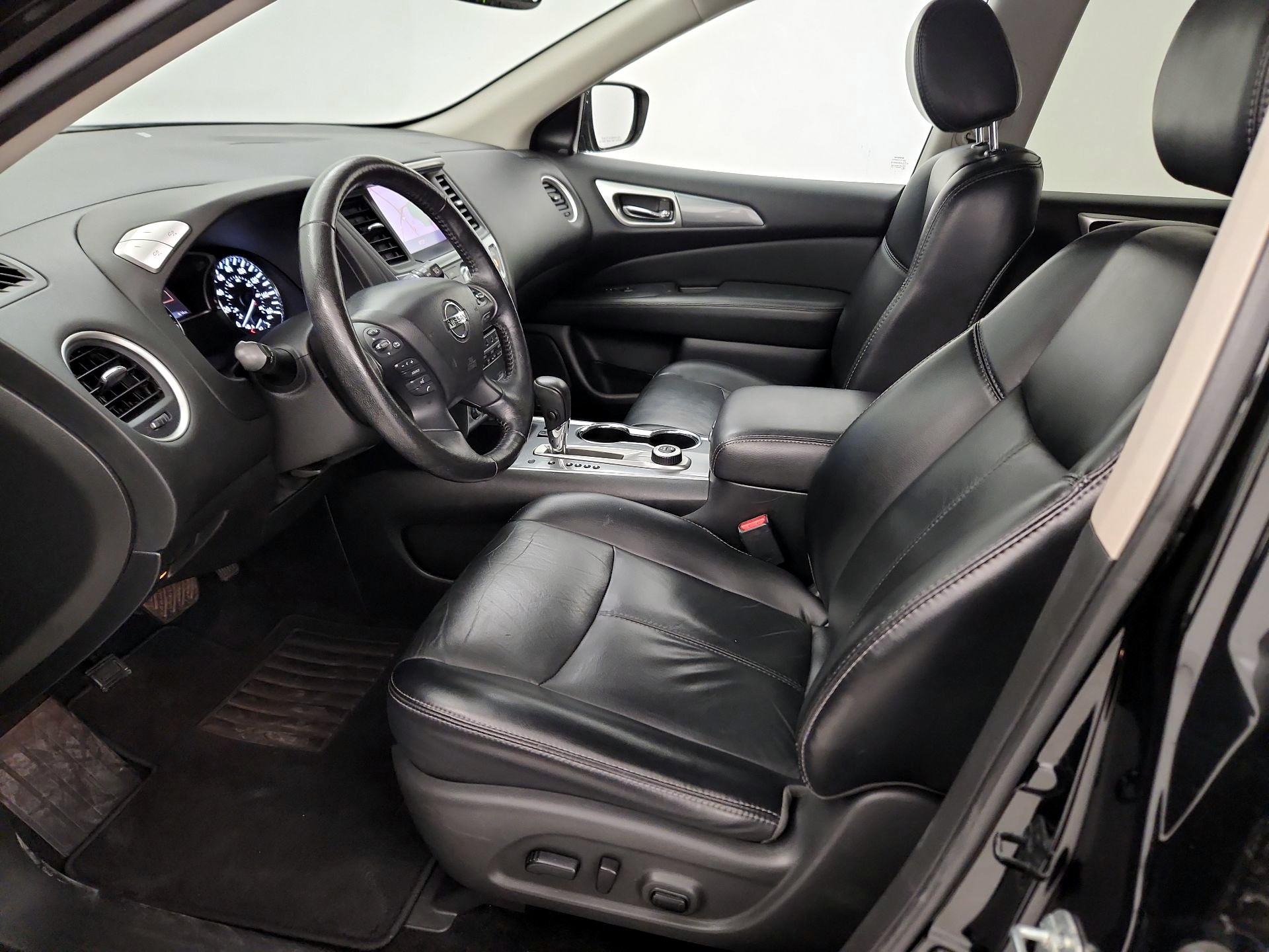 Thumbnail: 2018 Nissan Pathfinder - 11