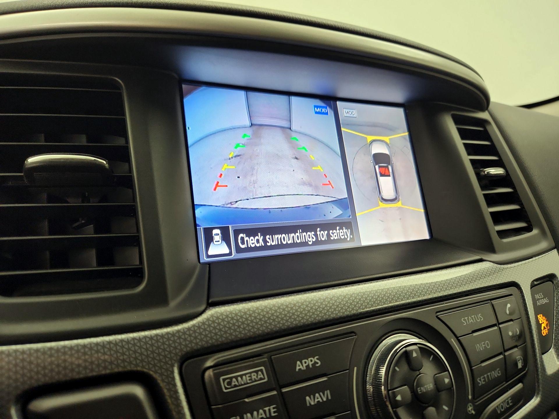 Thumbnail: 2018 Nissan Pathfinder - 15