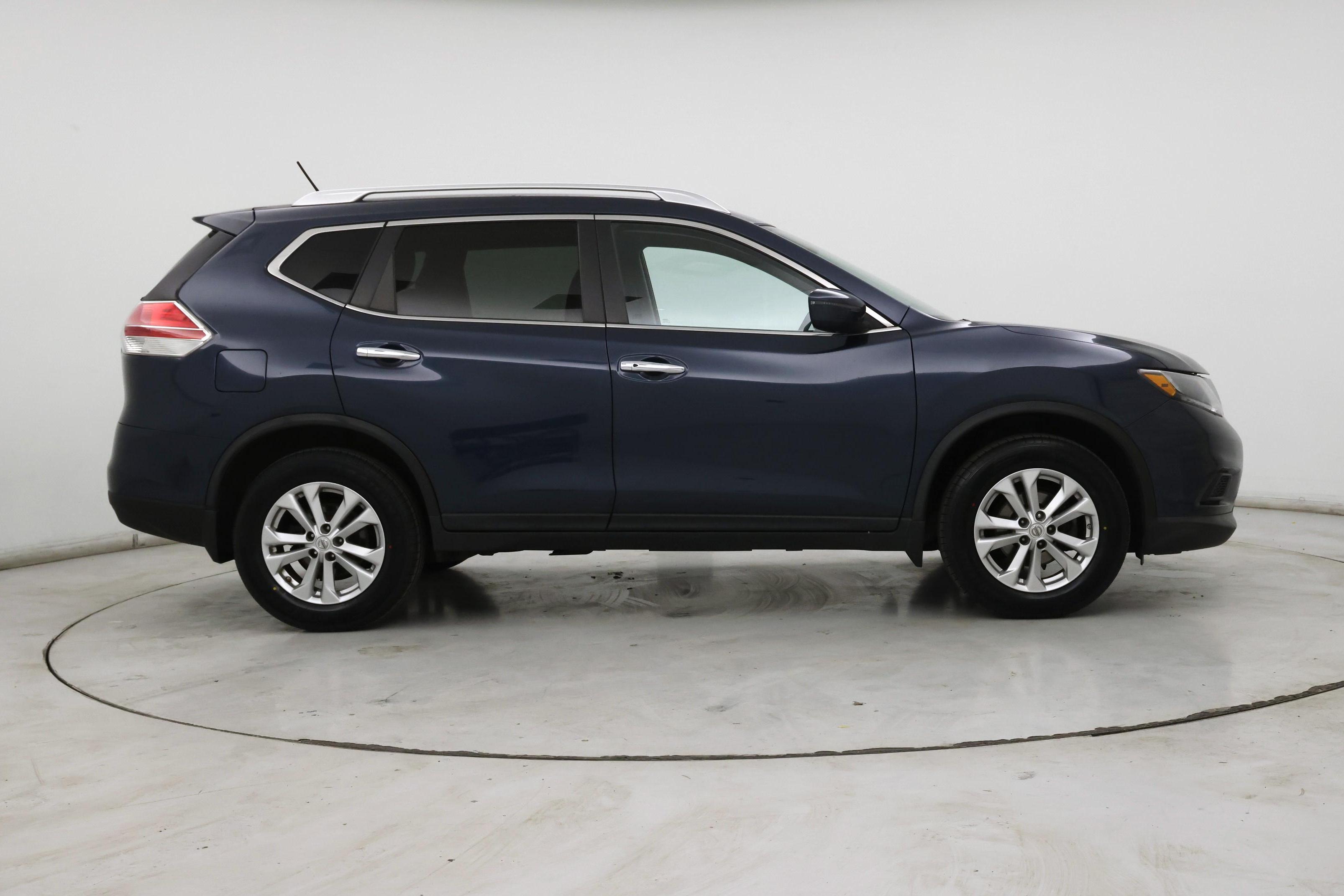 Thumbnail: 2016 Nissan Rogue - 7