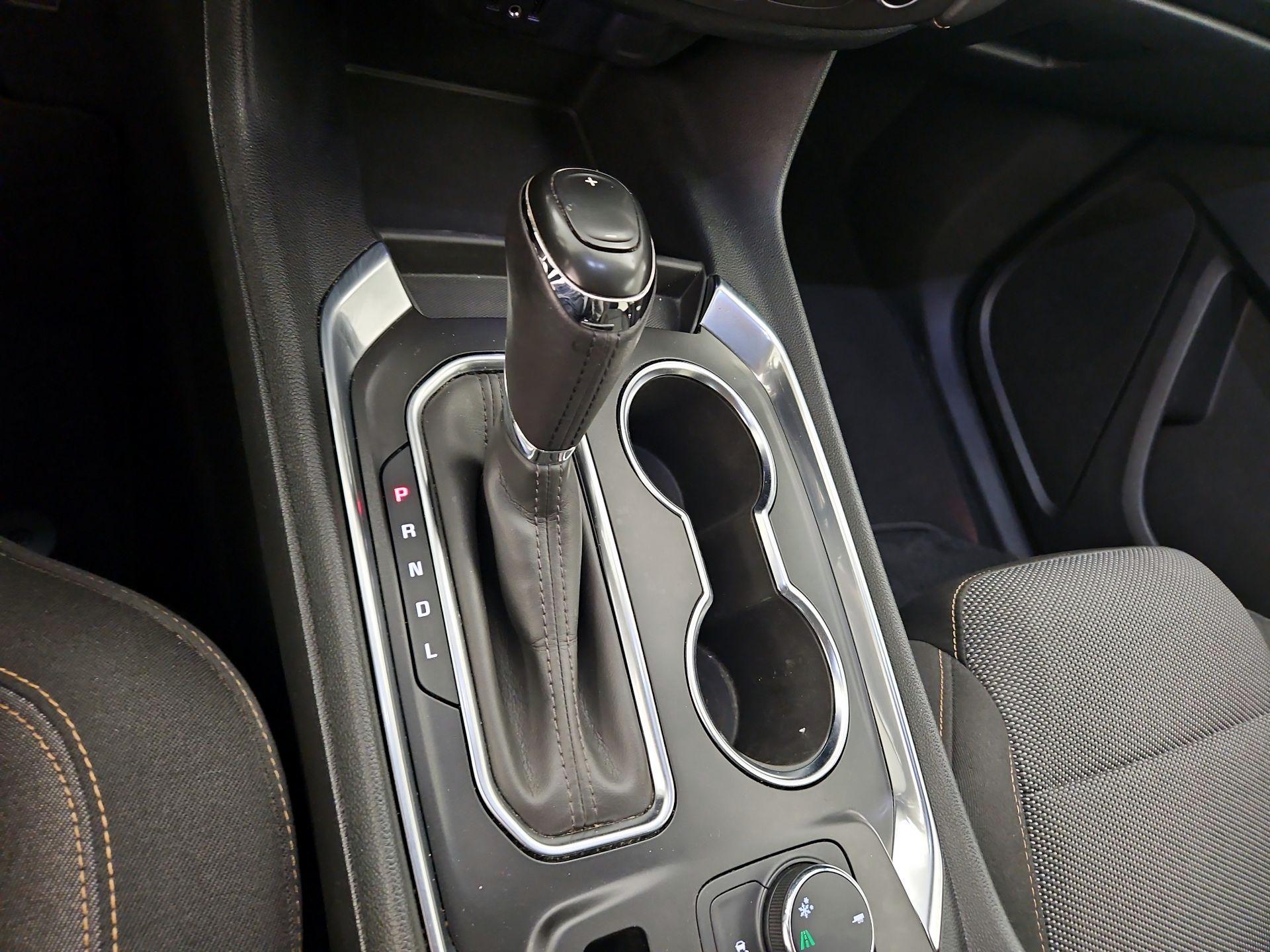 Thumbnail: 2018 Chevrolet Traverse - 17