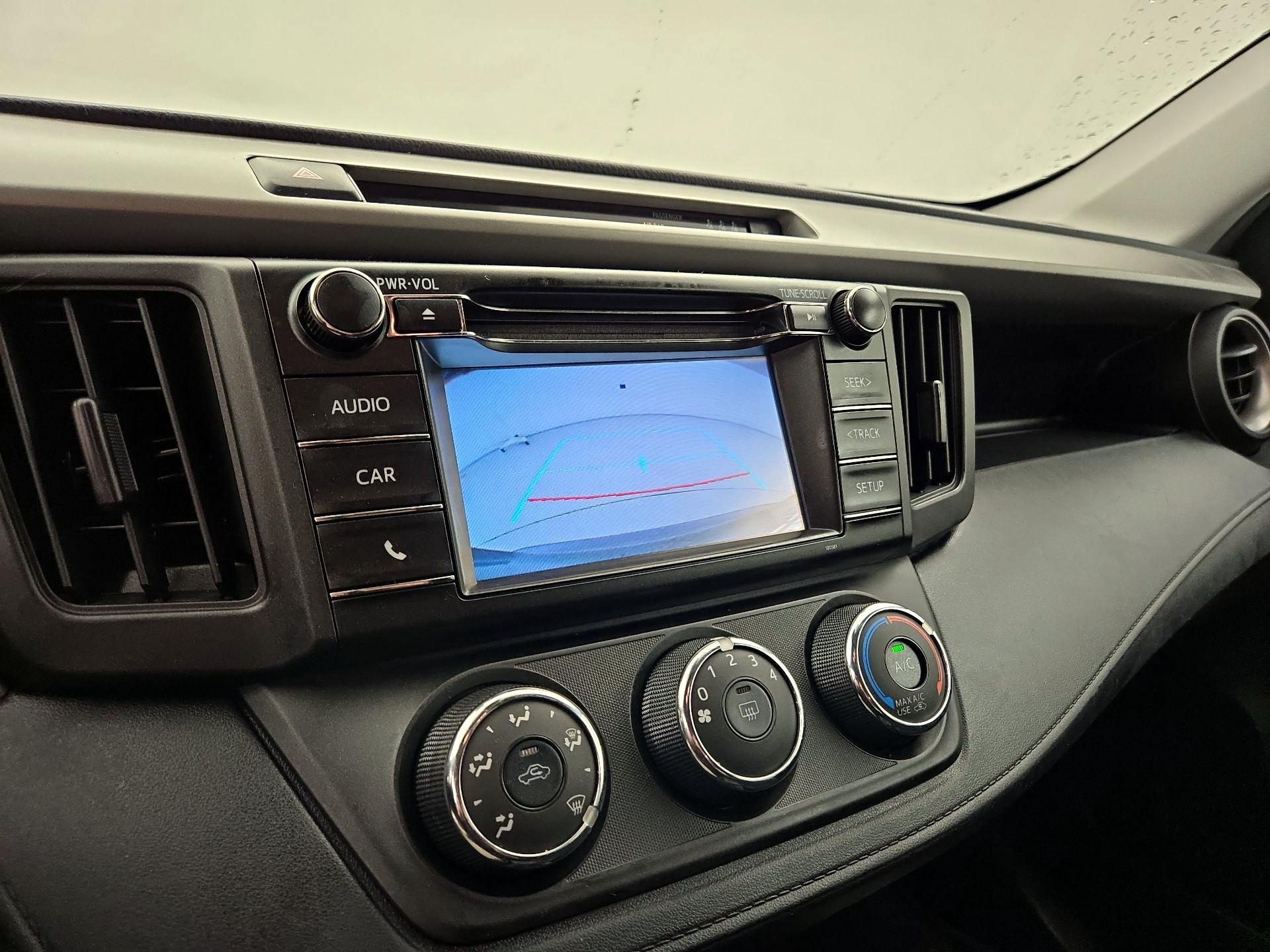 Thumbnail: 2017 Toyota RAV4 - 14