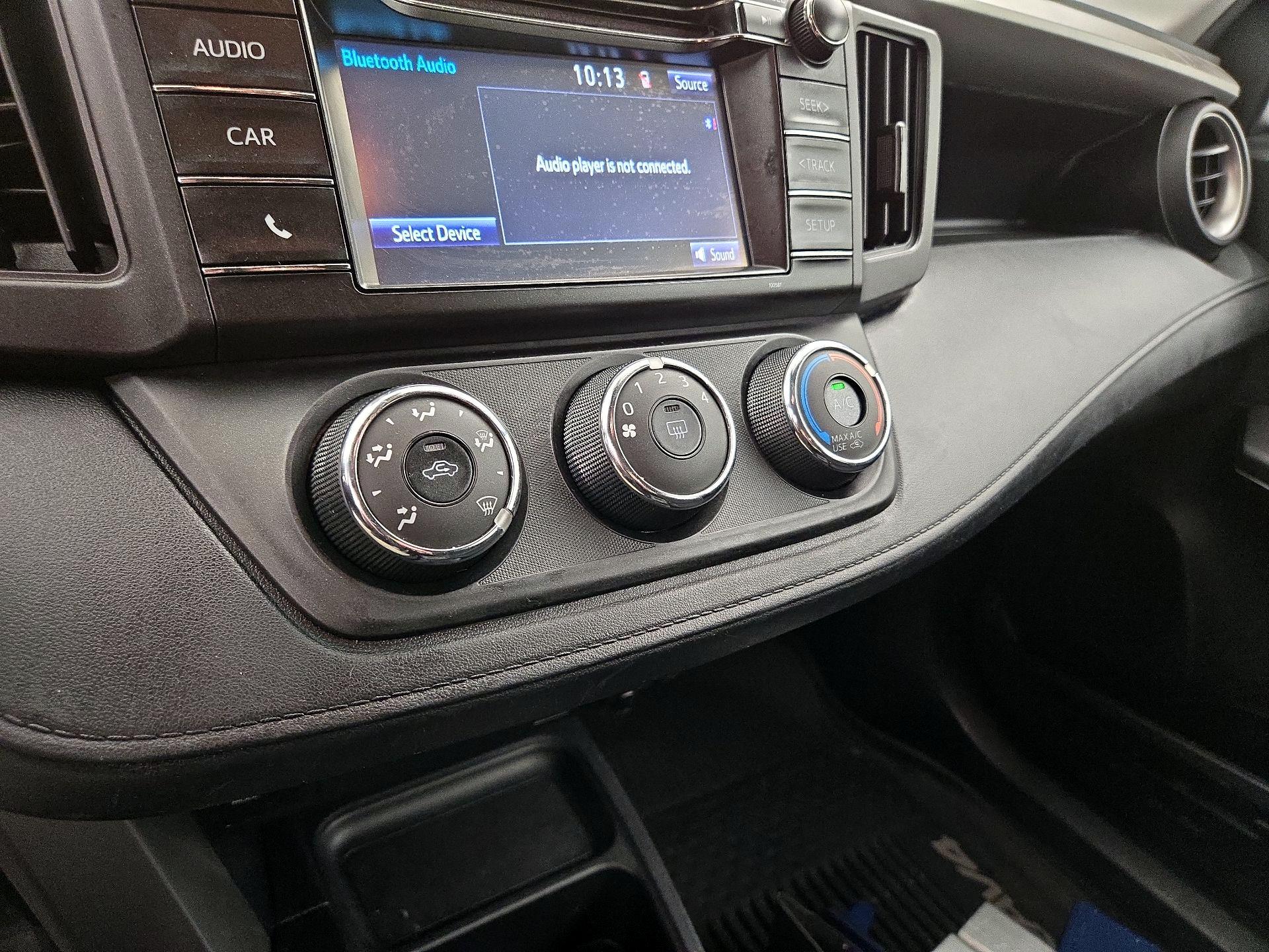 Thumbnail: 2017 Toyota RAV4 - 16