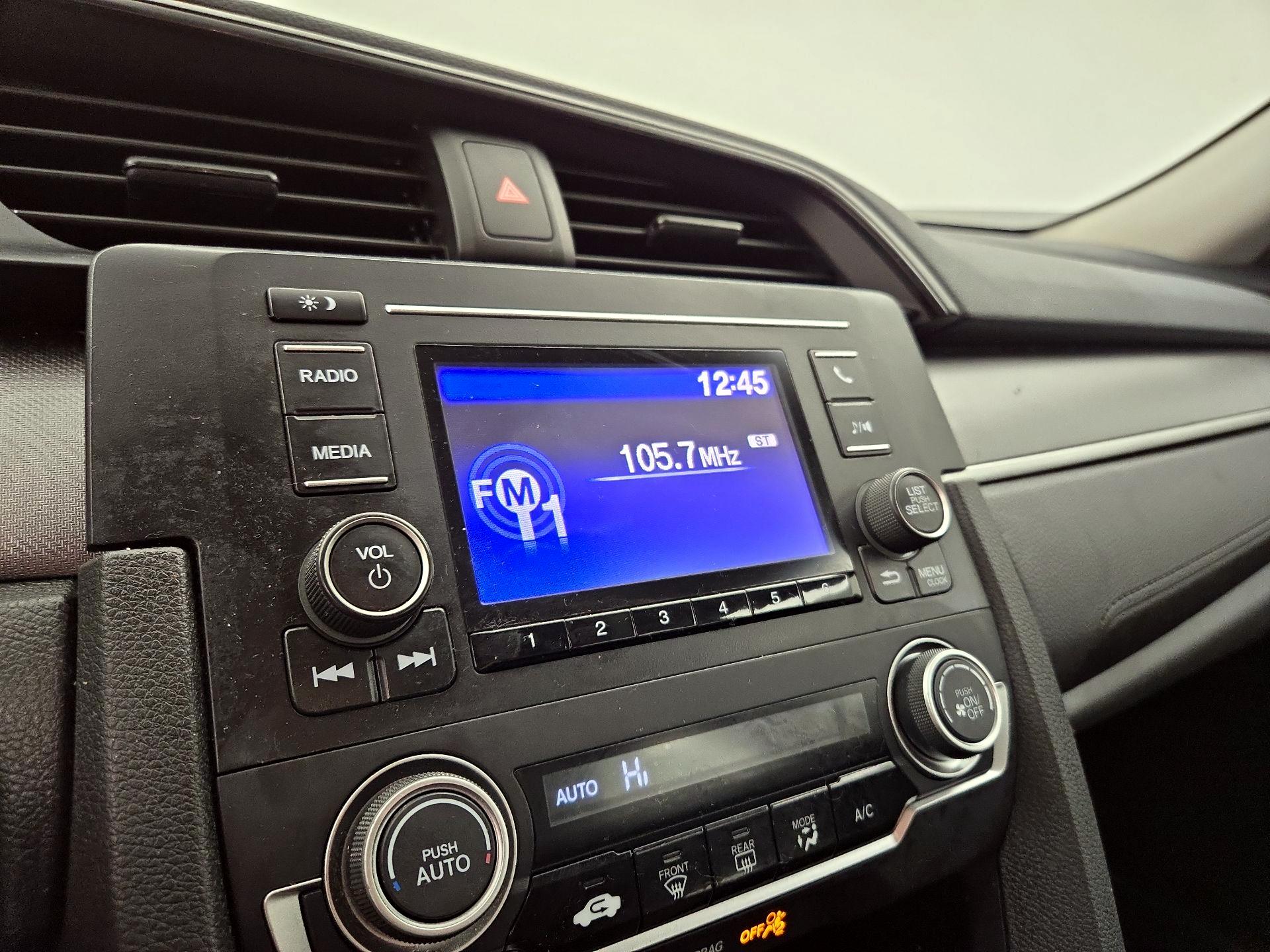 Thumbnail: 2016 Honda Civic - 15