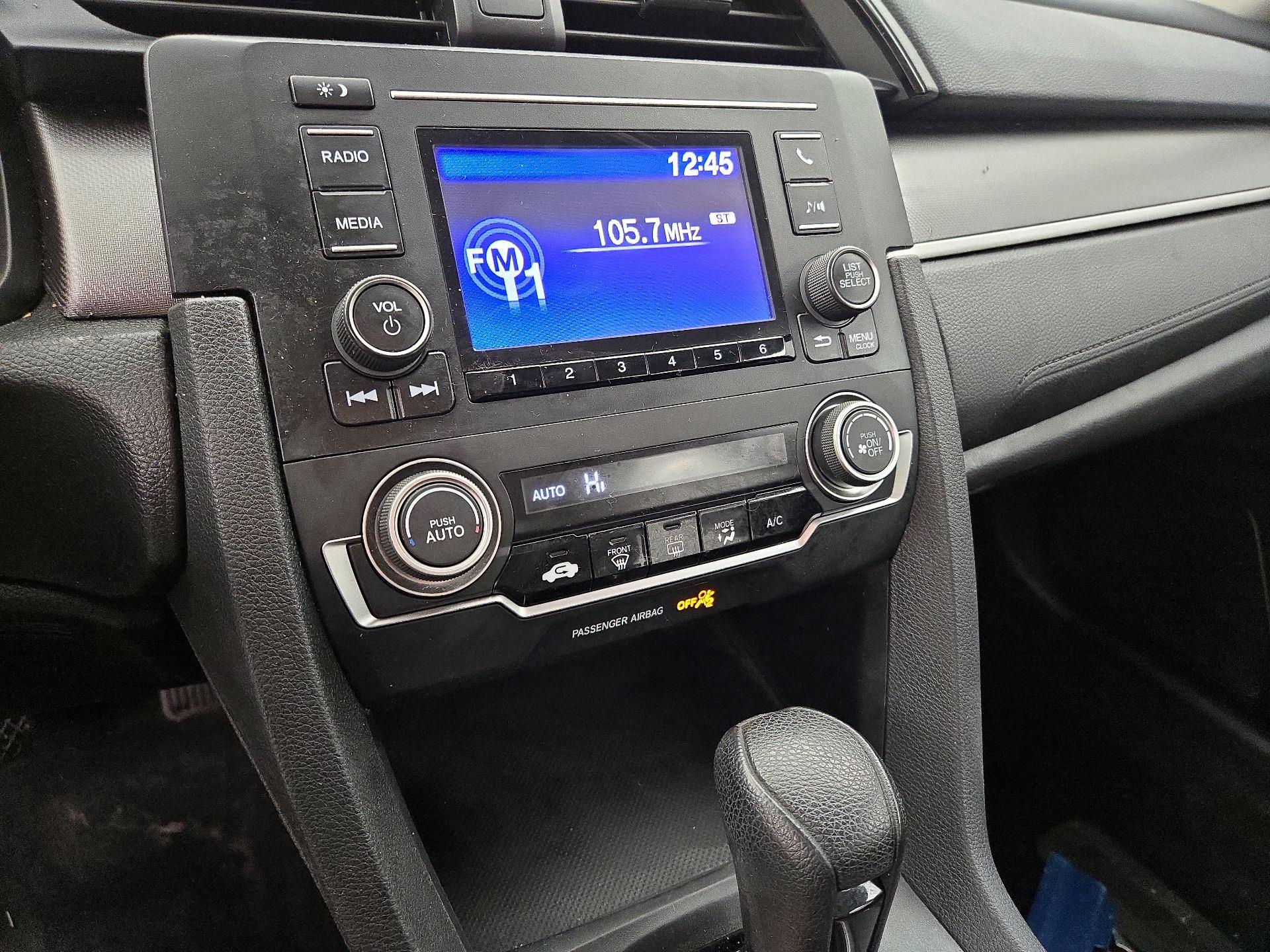 Thumbnail: 2016 Honda Civic - 16