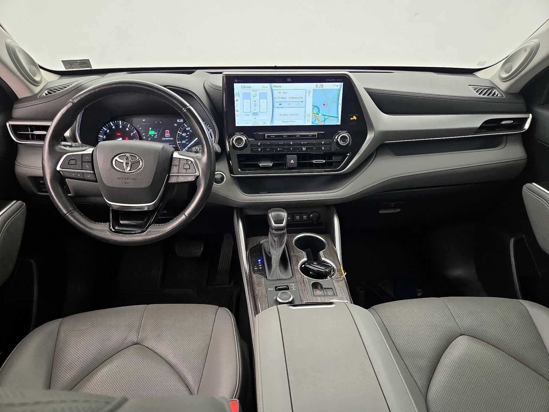 Thumbnail: 2020 Toyota Highlander - 9