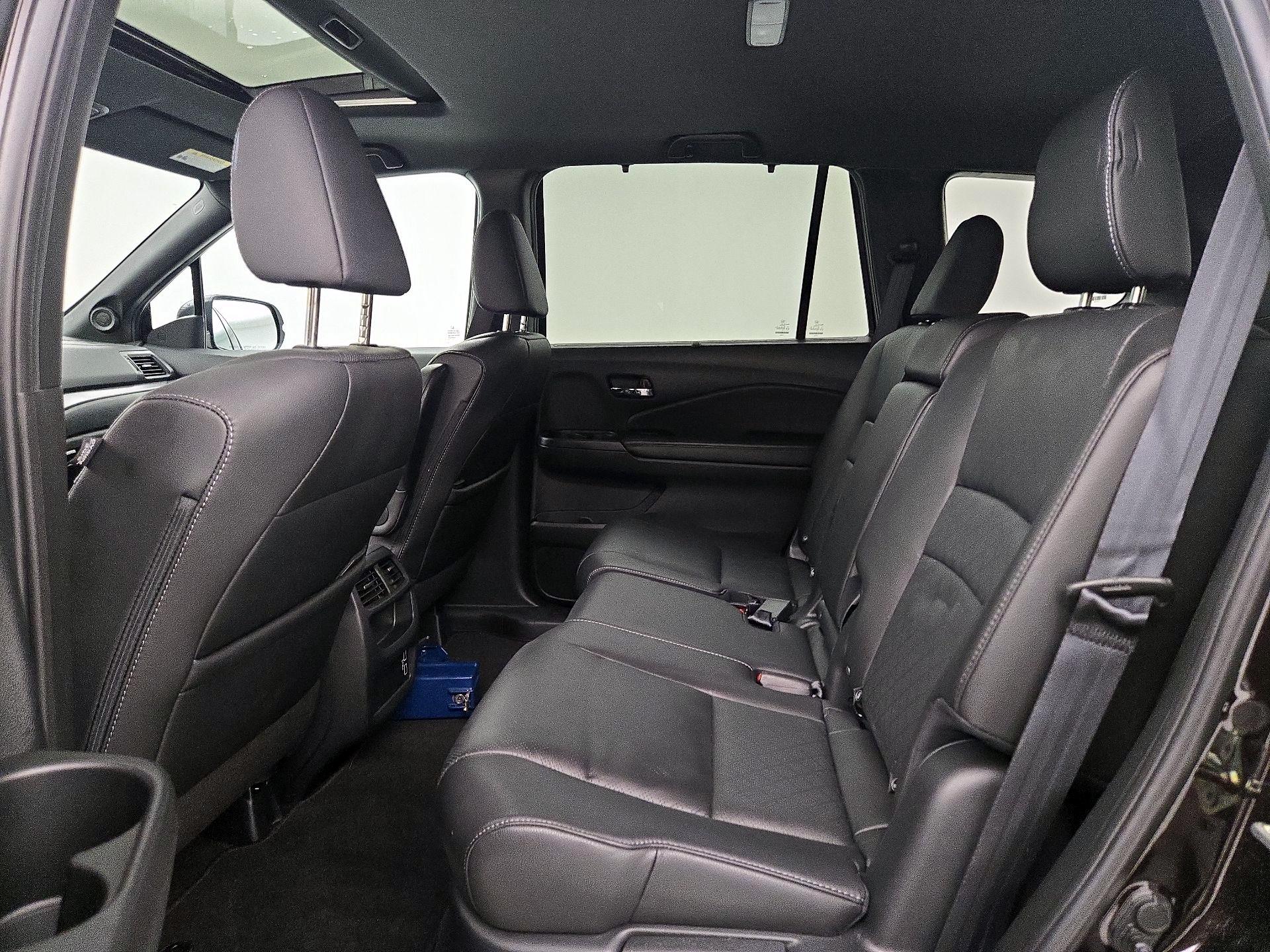 Thumbnail: 2020 Honda Passport - 20