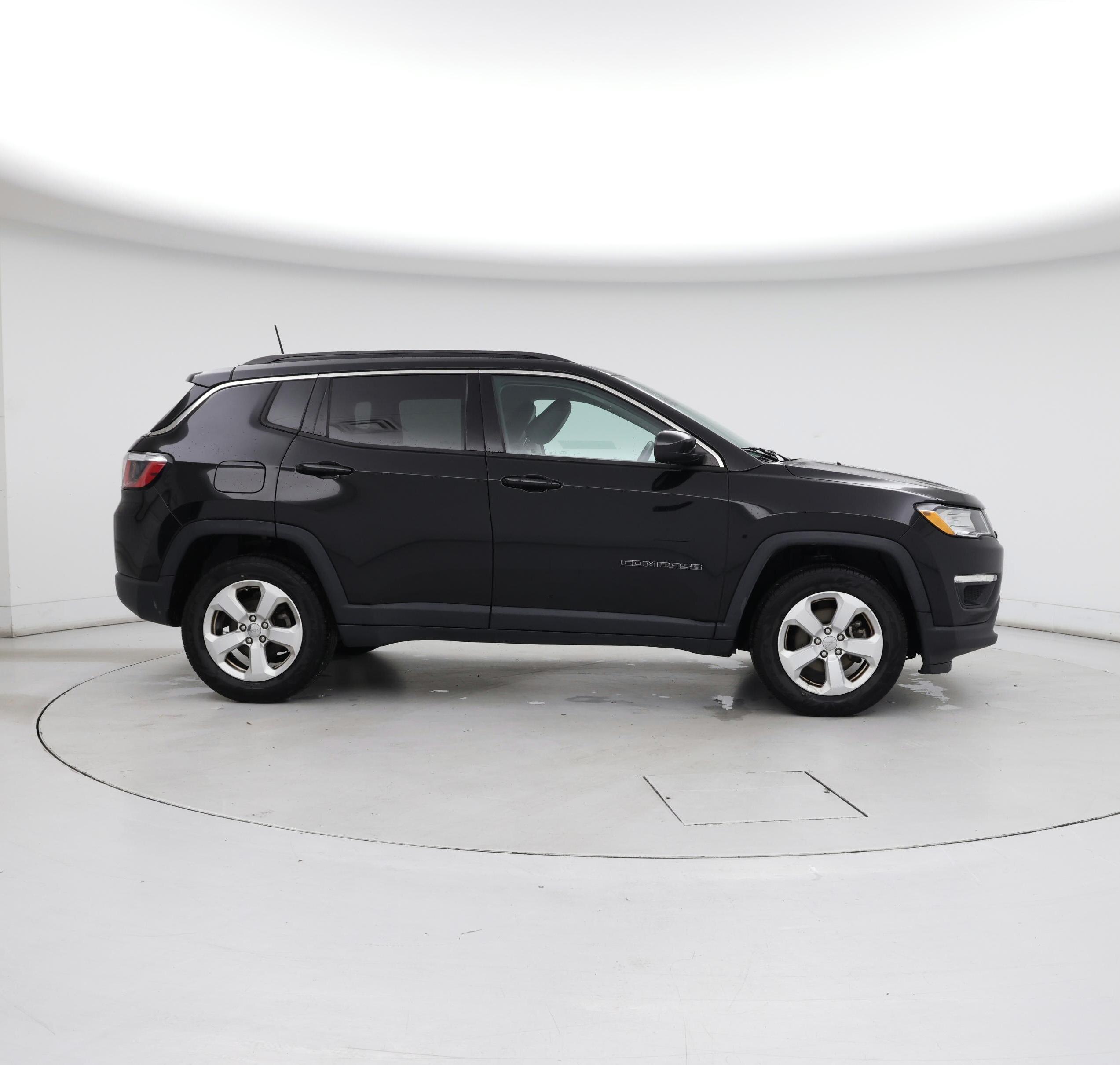 Thumbnail: 2018 Jeep Compass - 7