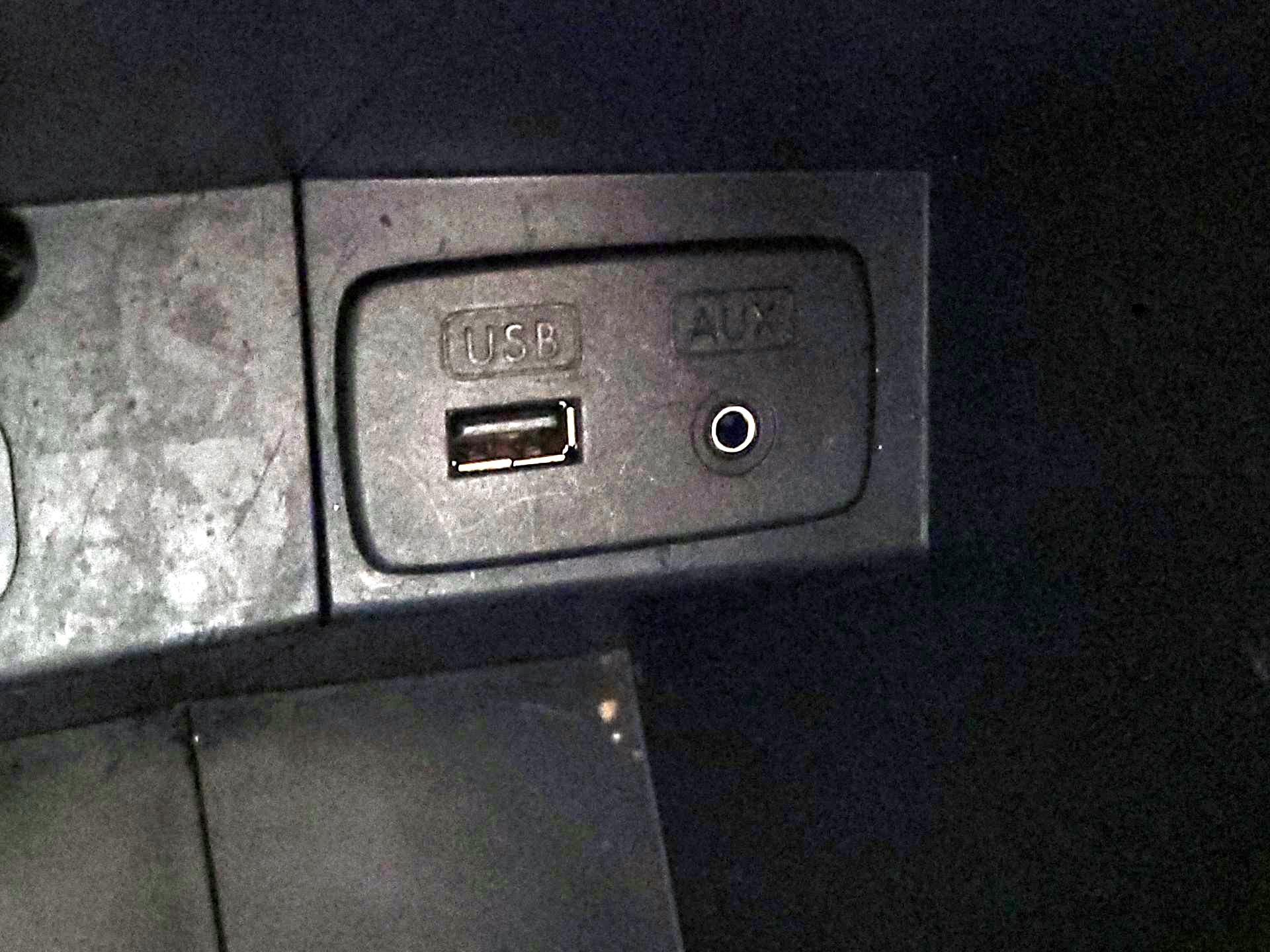 Thumbnail: 2014 Subaru Forester - 18