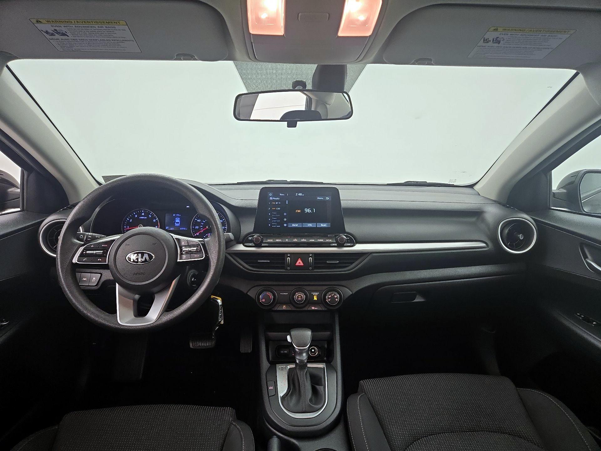 Thumbnail: 2020 Kia Forte - 9