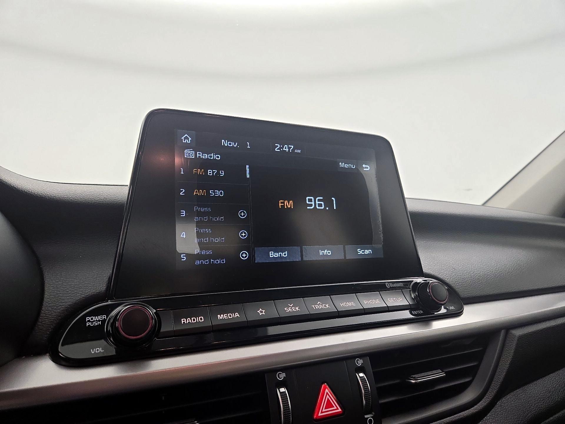 Thumbnail: 2020 Kia Forte - 15