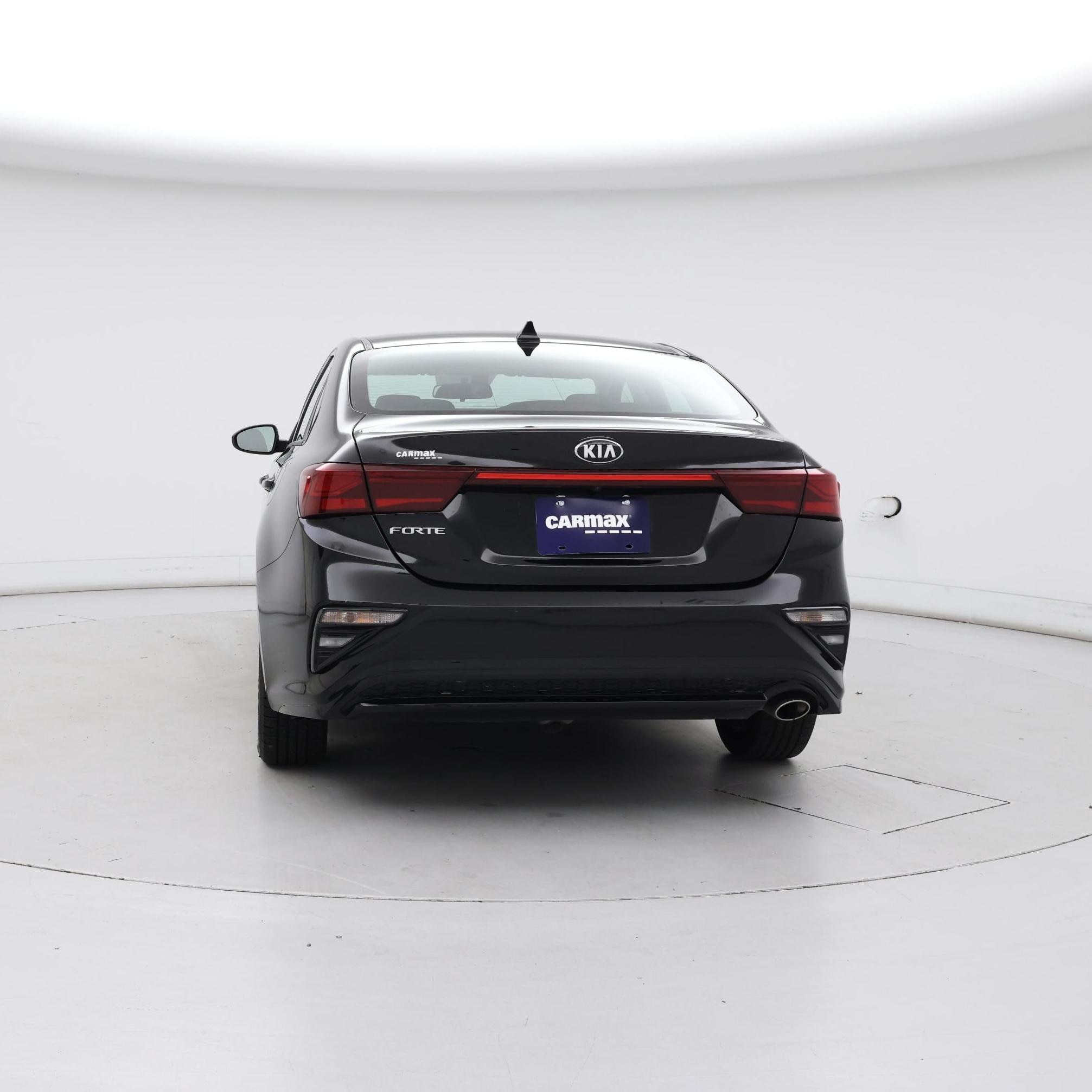 Thumbnail: 2020 Kia Forte - 6