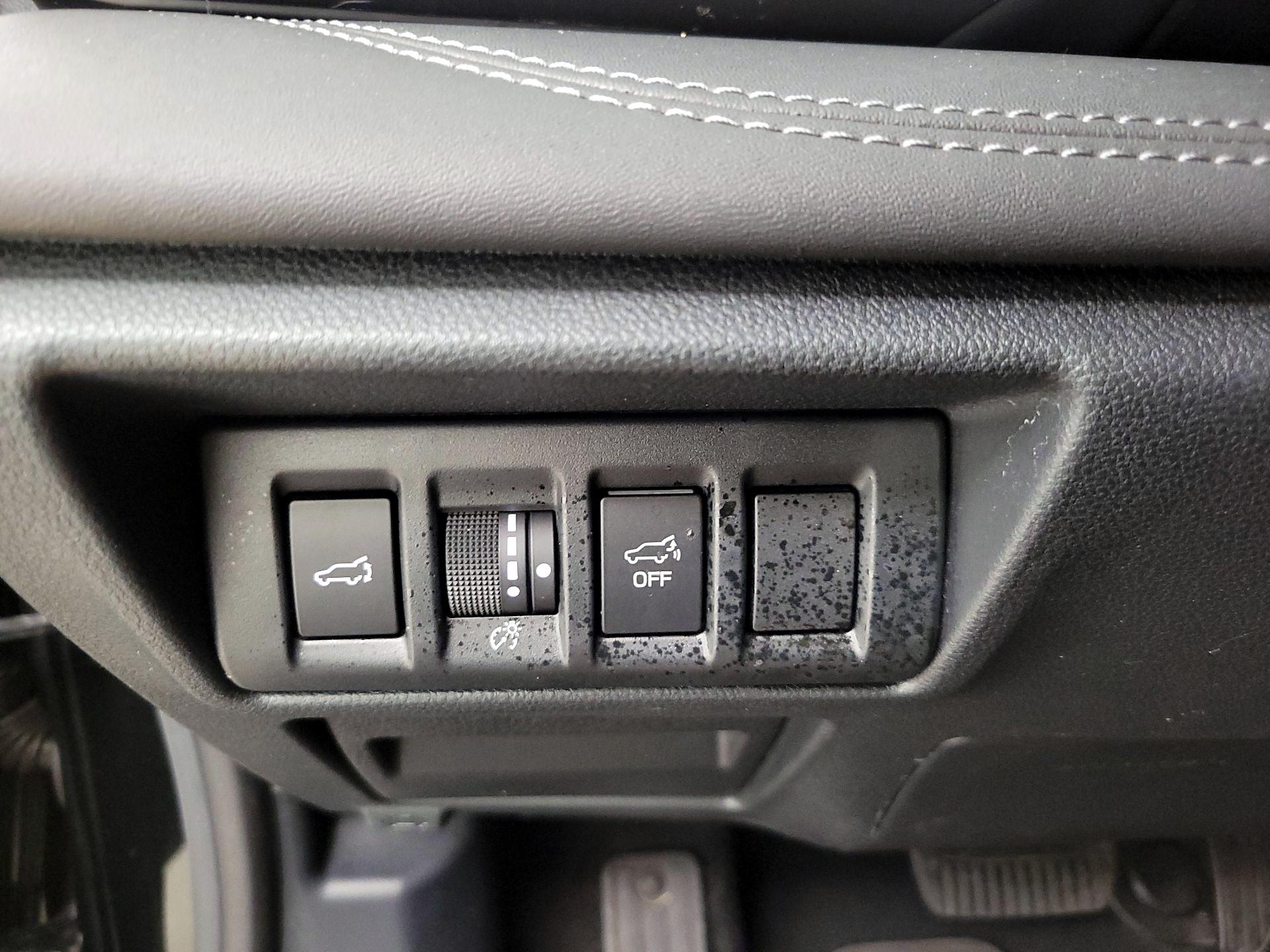 Thumbnail: 2020 Subaru Outback - 13