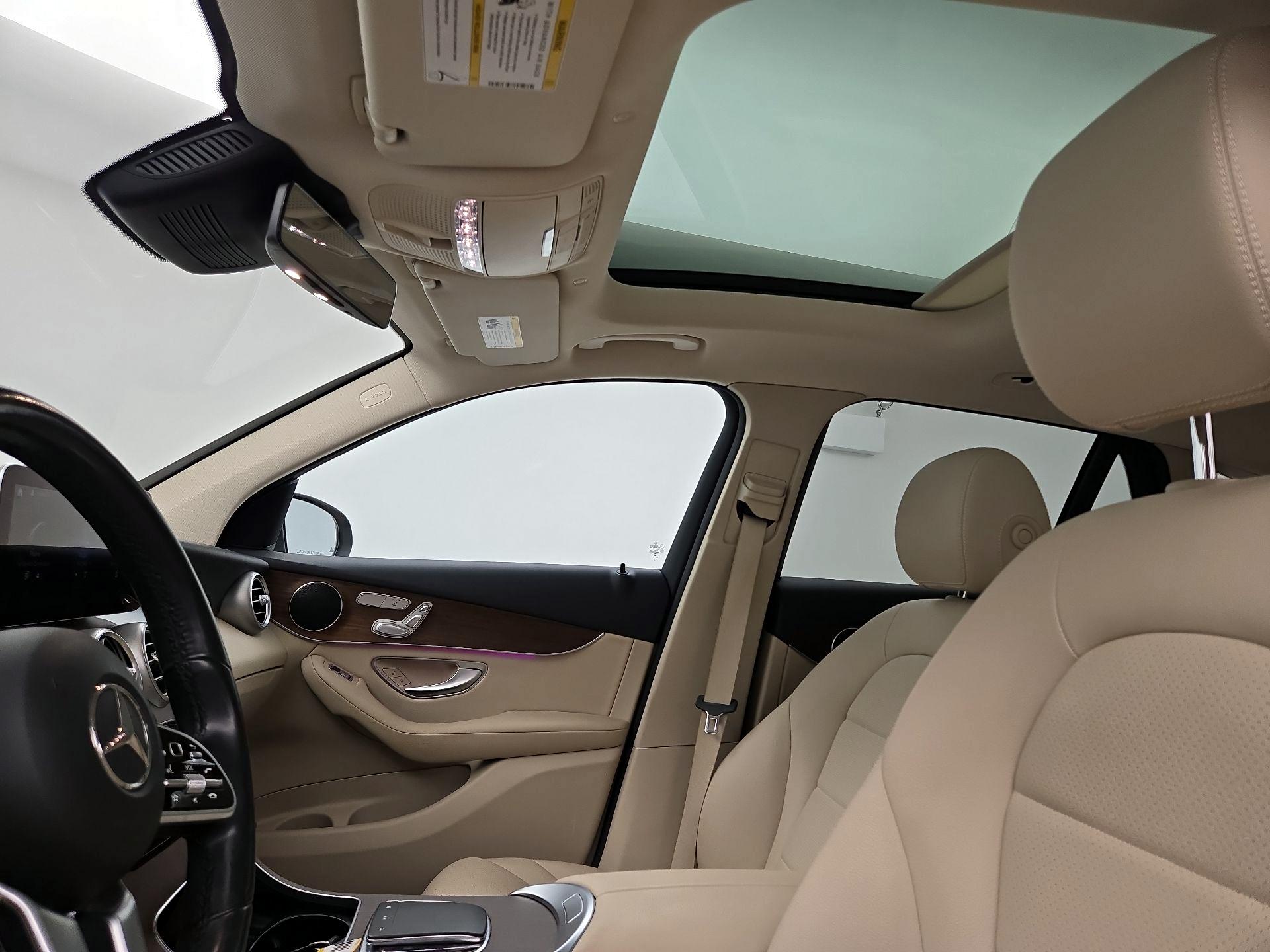 Thumbnail: 2022 Mercedes-Benz GLC - 19