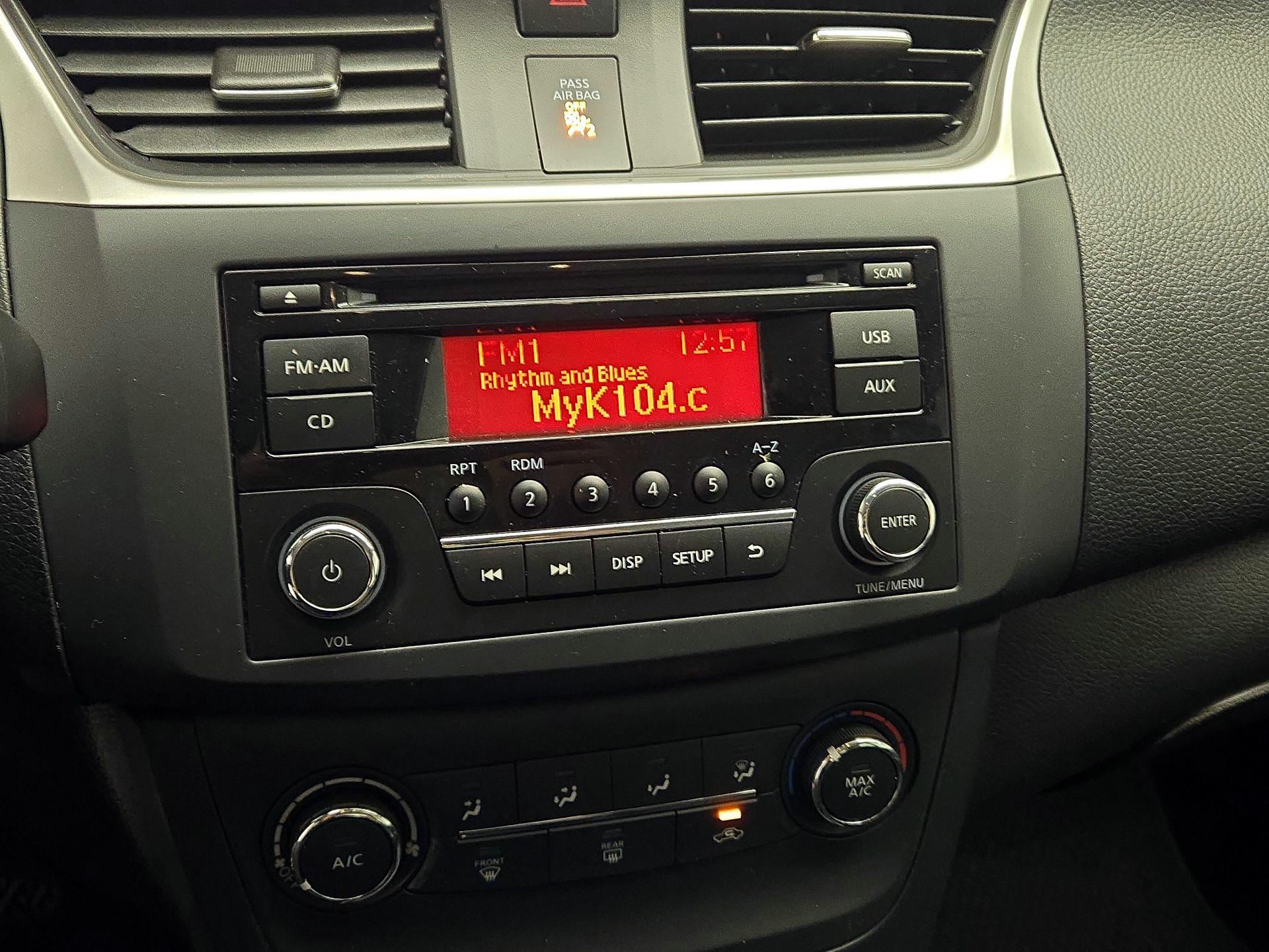 Thumbnail: 2017 Nissan Sentra - 14