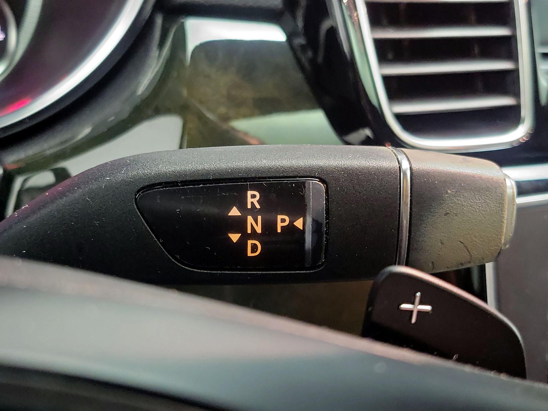 Thumbnail: 2018 Mercedes-Benz GLE - 18