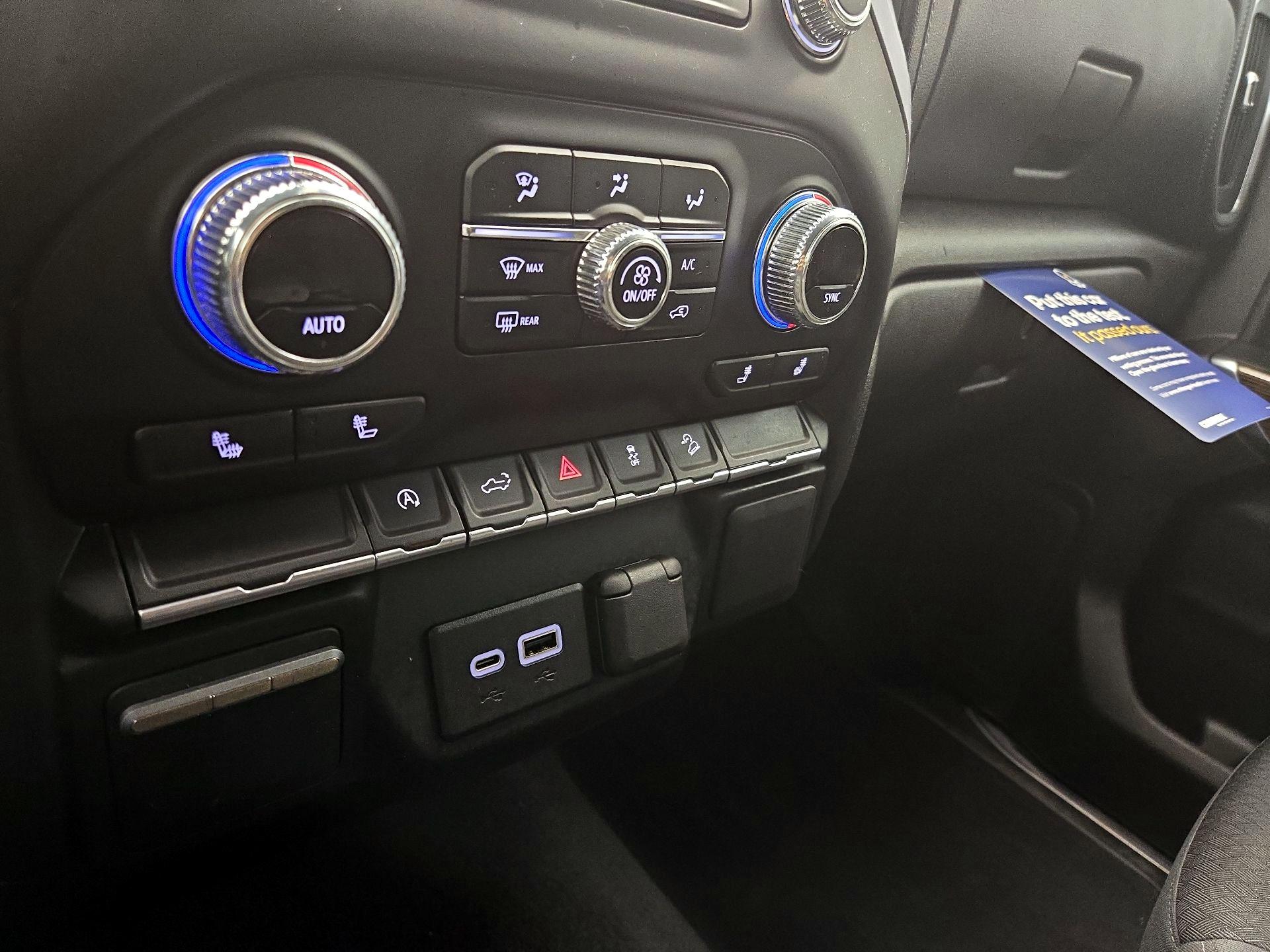 Thumbnail: 2022 GMC Sierra 1500 - 16