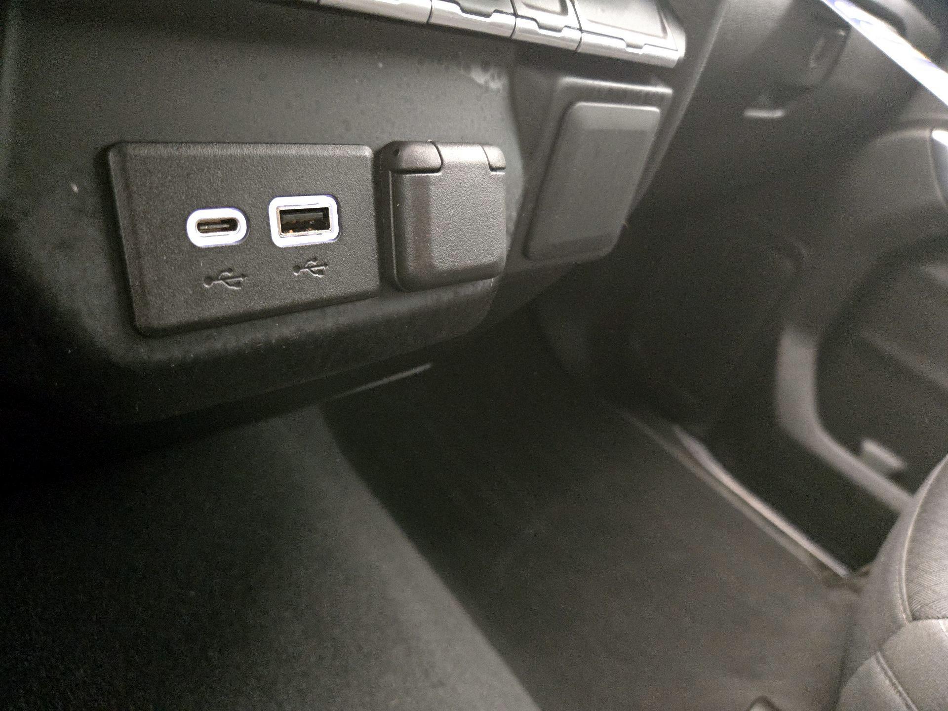 Thumbnail: 2022 GMC Sierra 1500 - 18