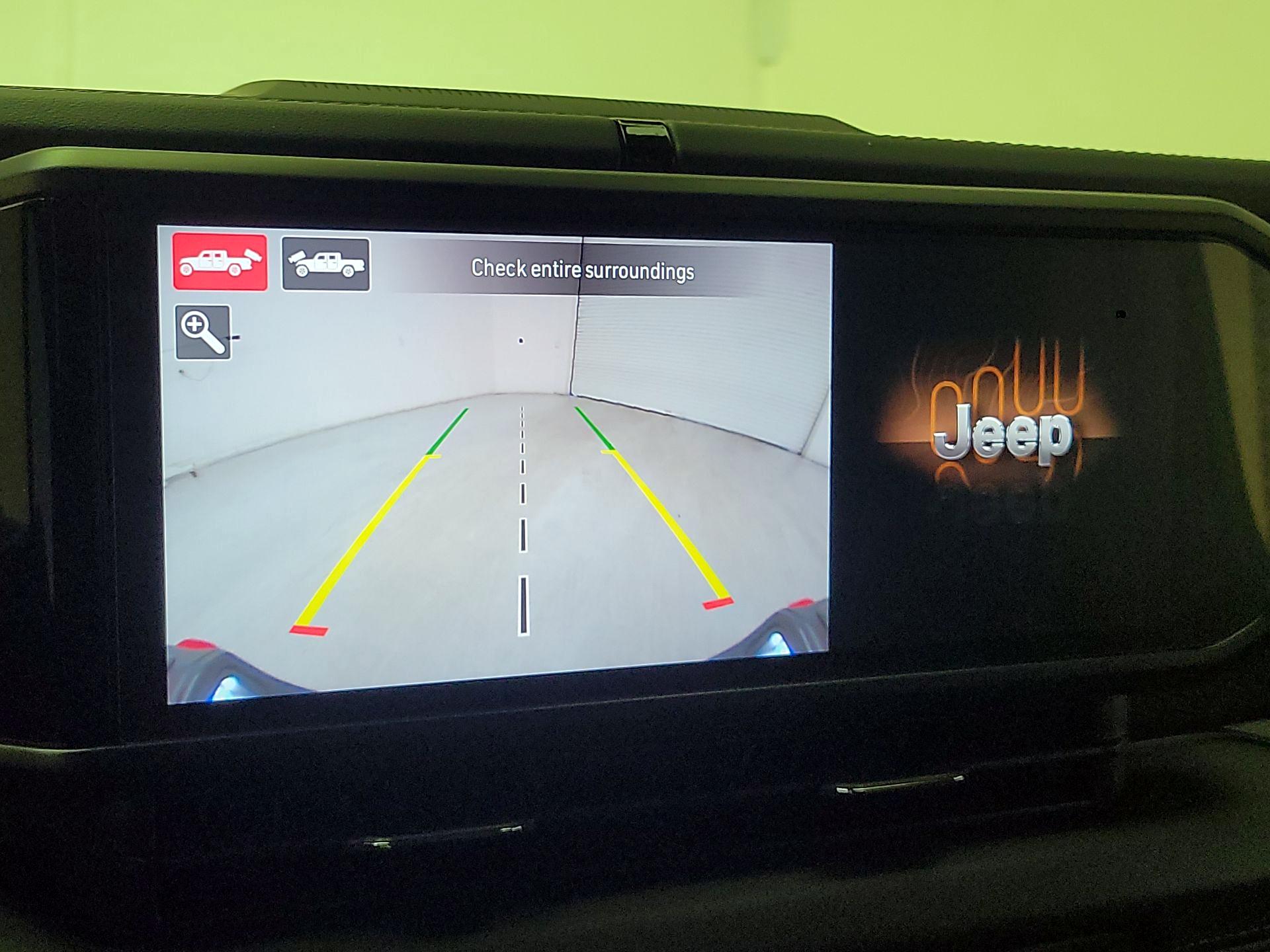 Thumbnail: 2025 Jeep Gladiator - 15