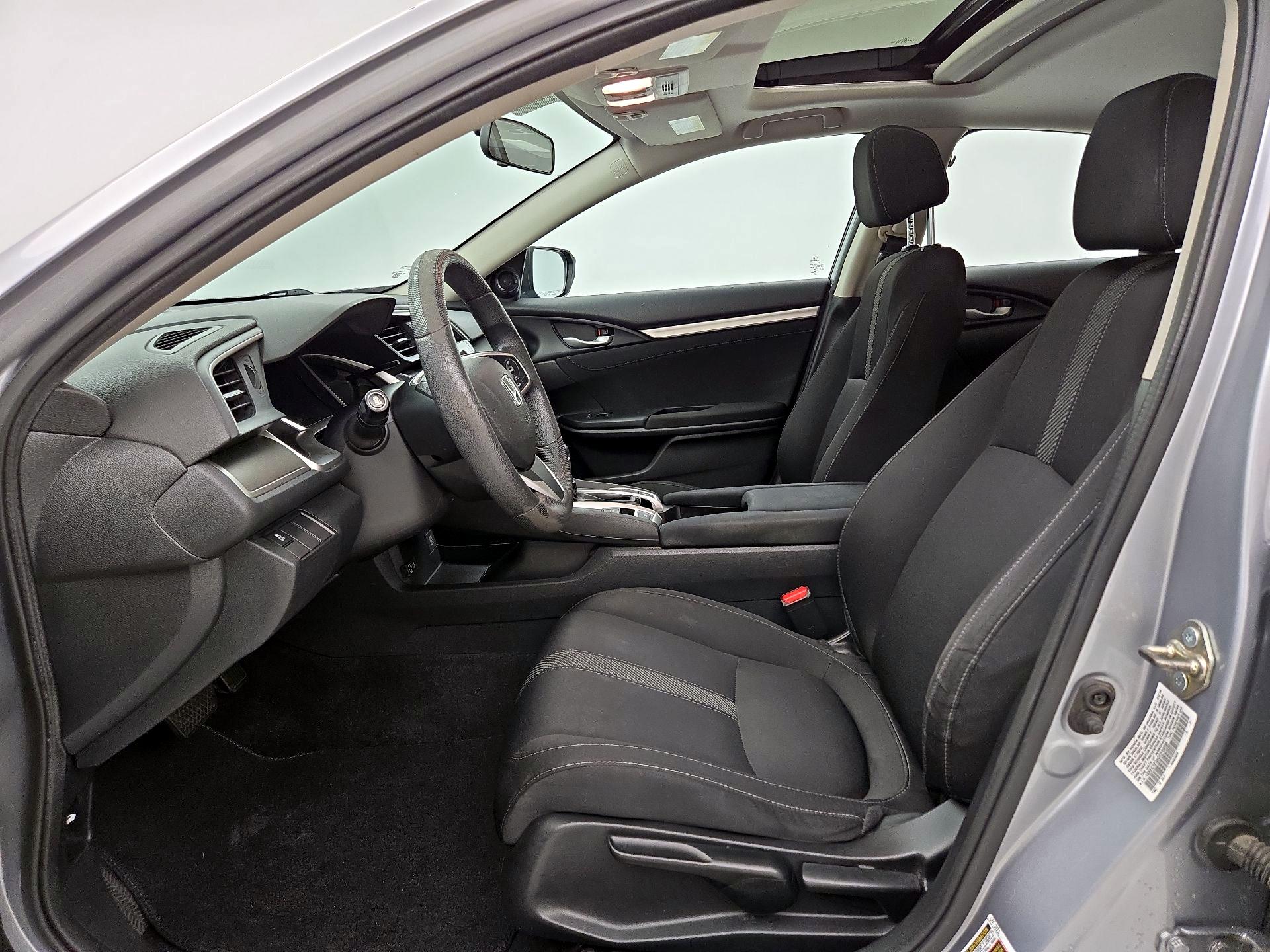 Thumbnail: 2016 Honda Civic - 11