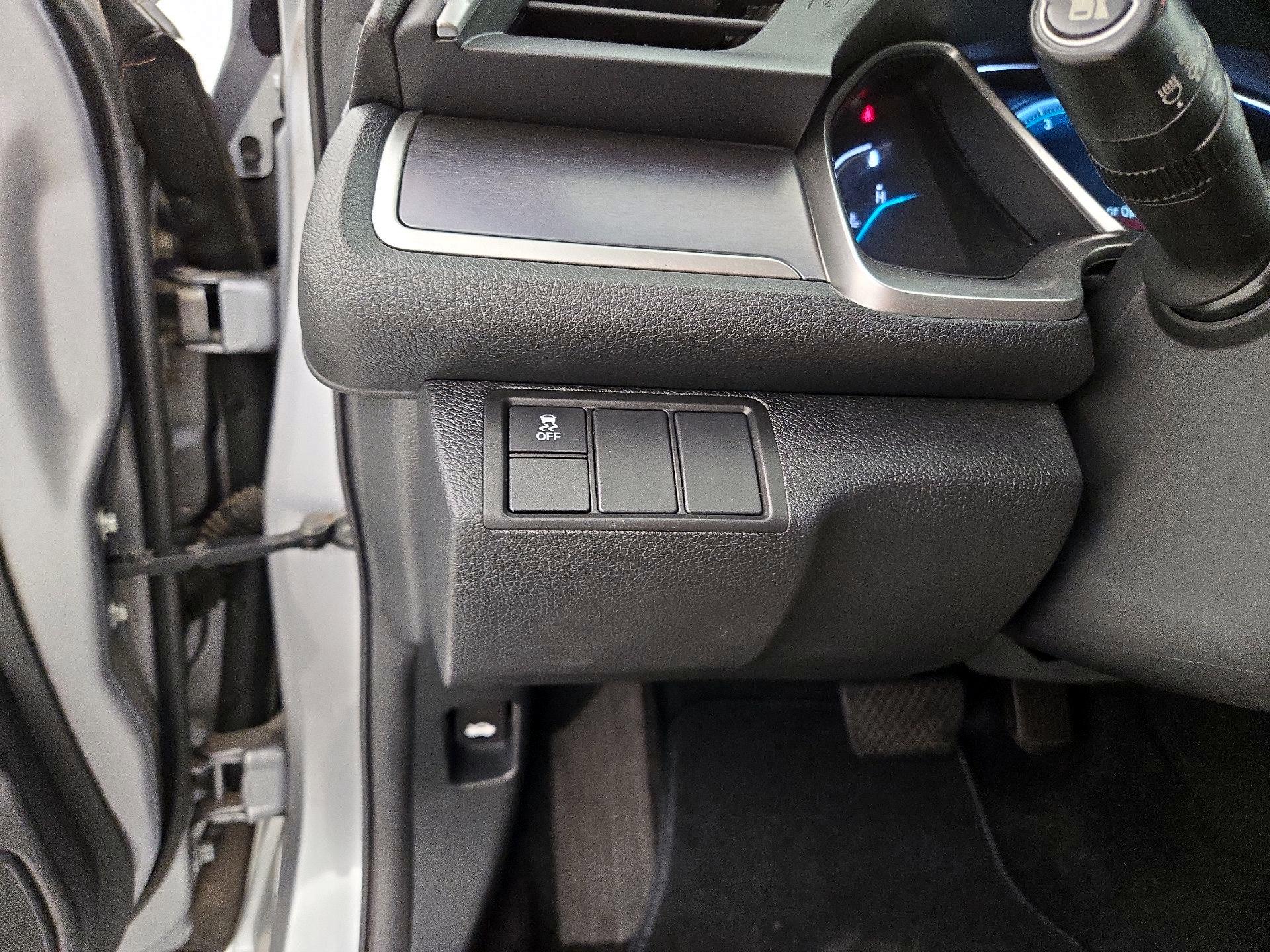 Thumbnail: 2016 Honda Civic - 13