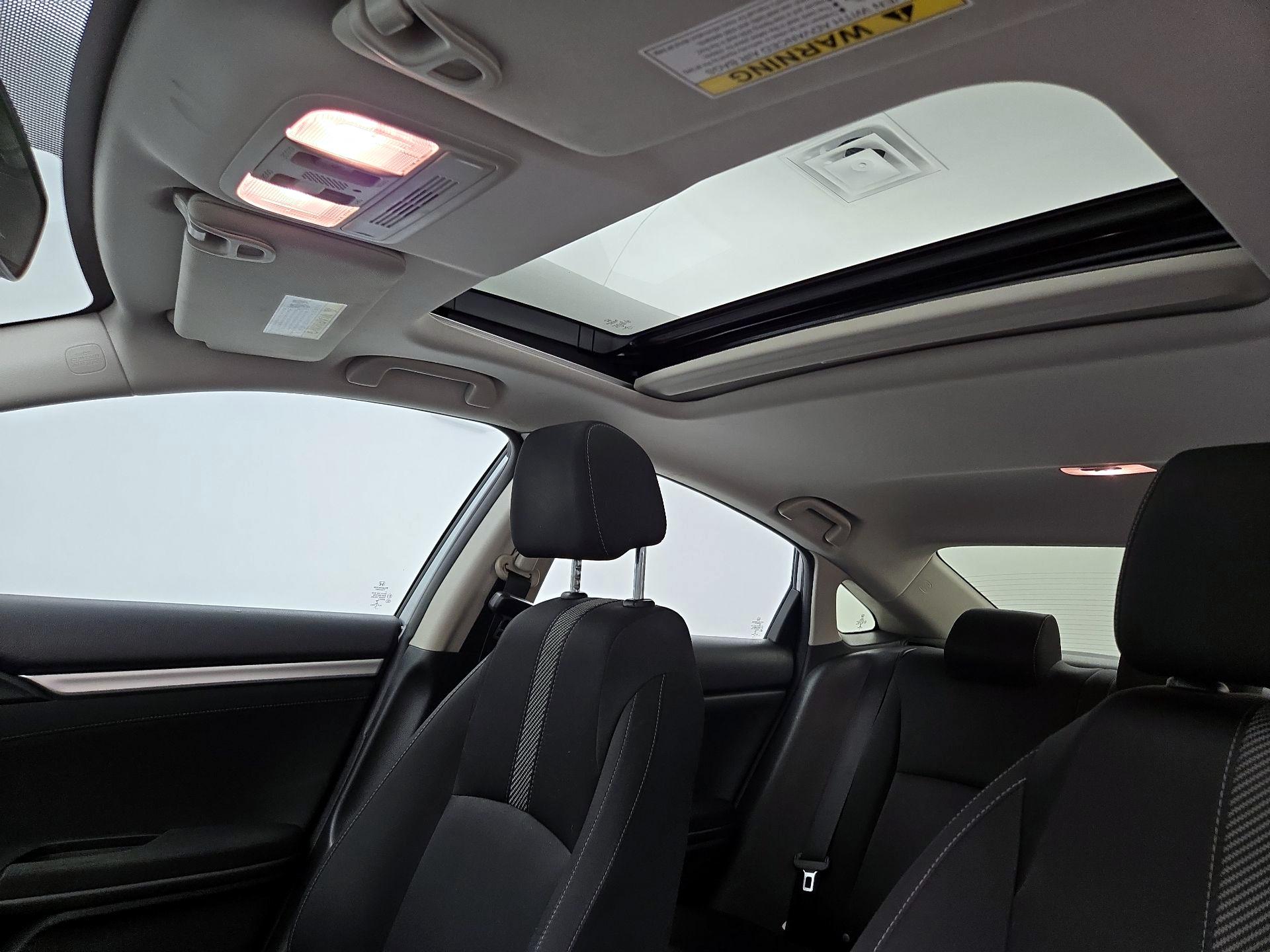 Thumbnail: 2016 Honda Civic - 19